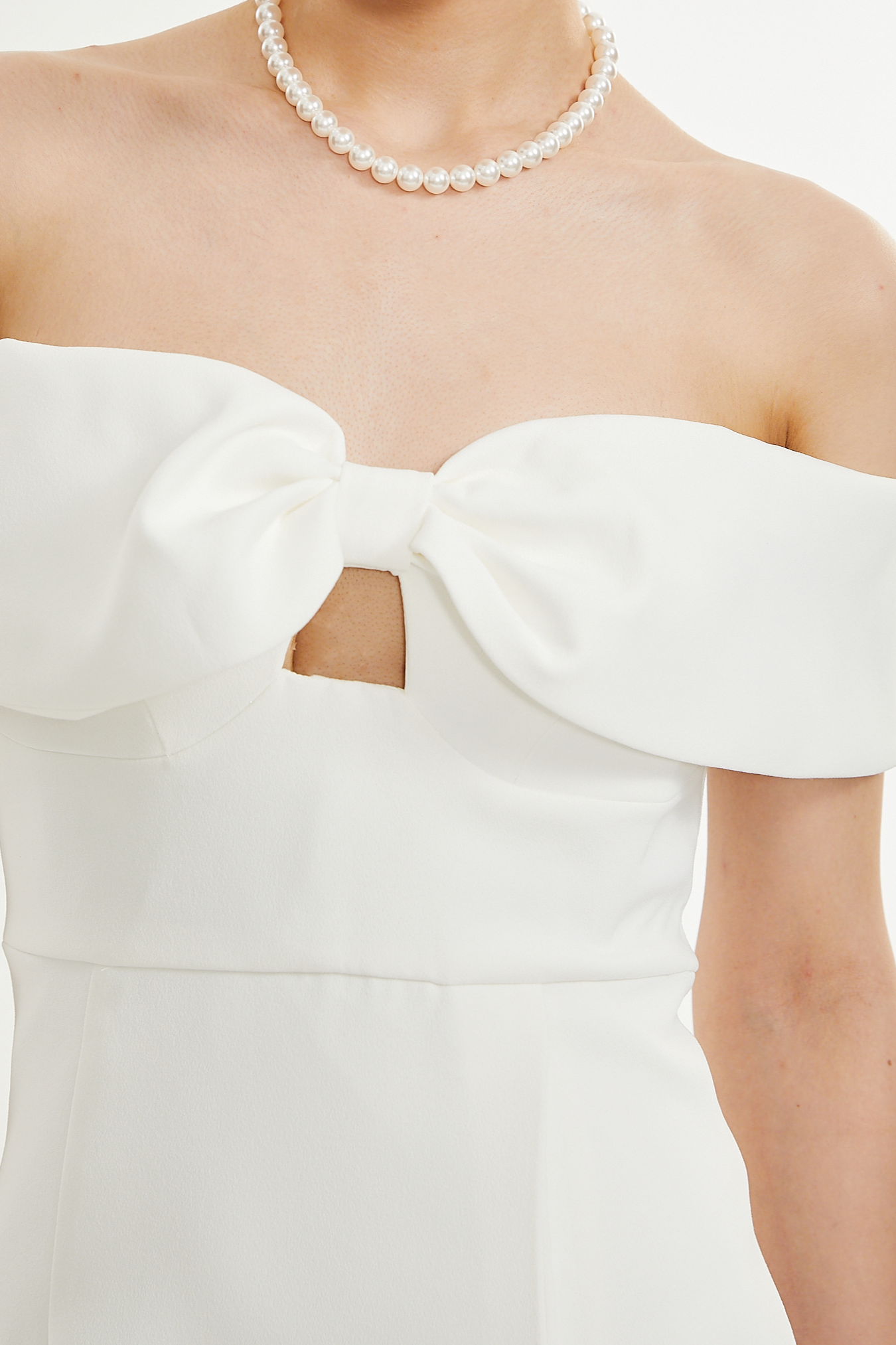 VICTORE BOW OFF-SHOULDER DRESS FOR WEDDING