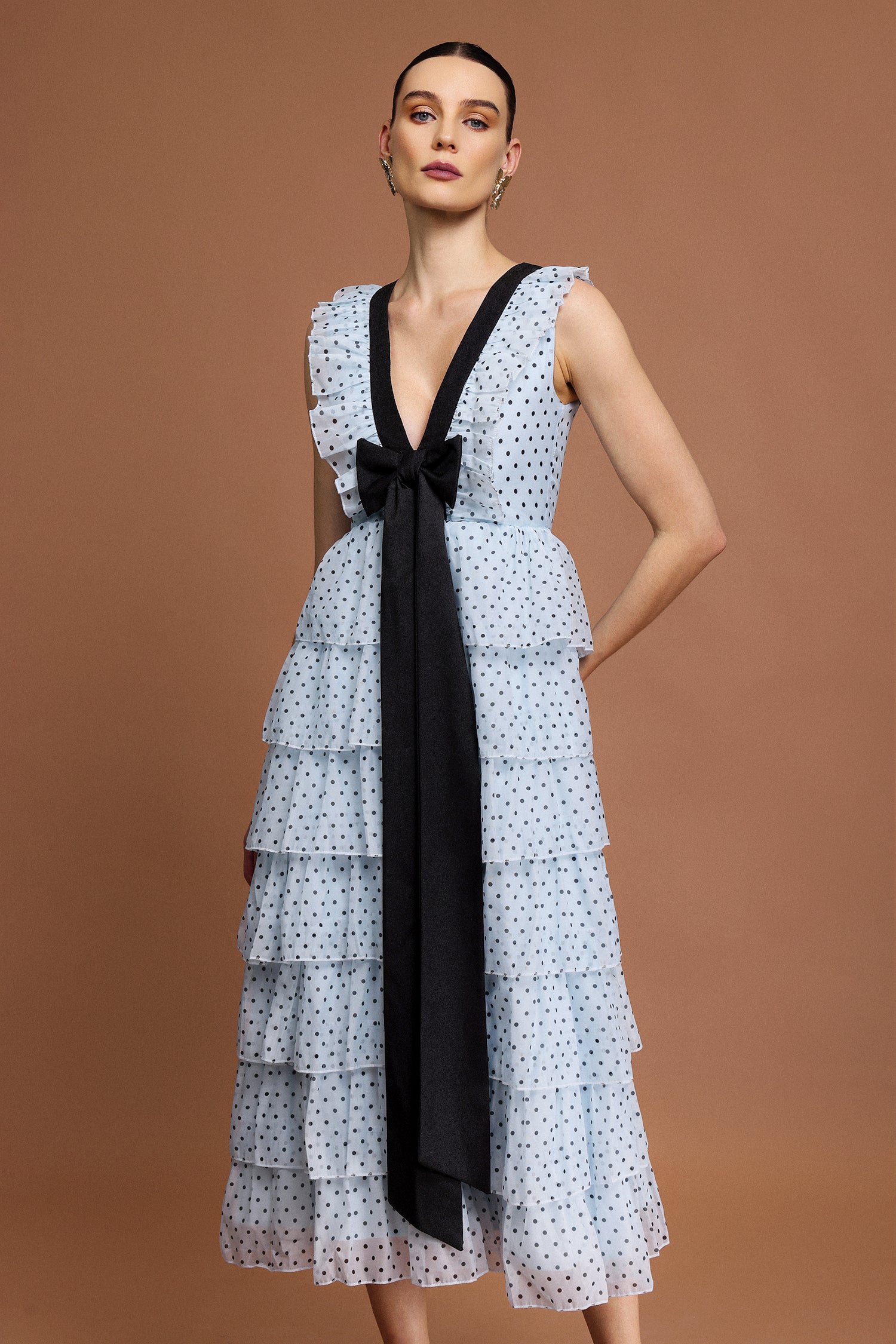 V-NECK SLEEVELESS BOWKNOT MIDI DRESS, DOT PRINT