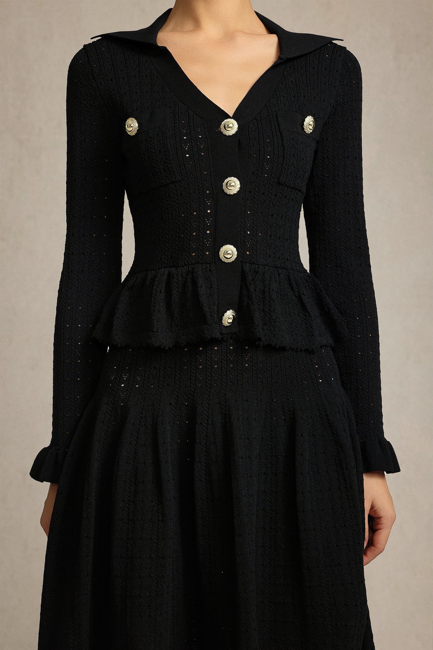 LEAF-EDGE V-NECK KNIT MINI DRESS, BLACK