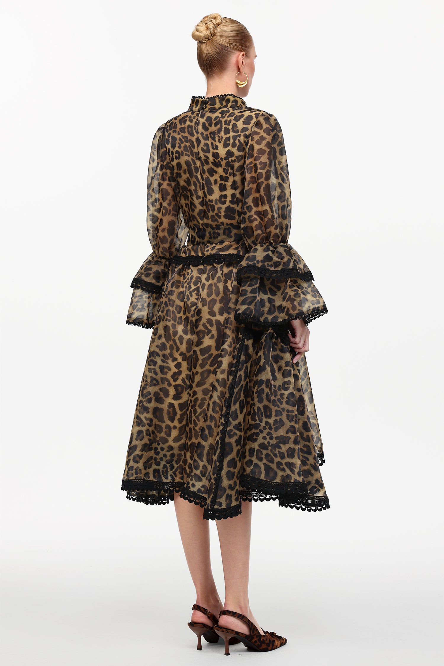 UHREN LEOPARD PRINT V-NECK FALBALA LACE MINI DRESS