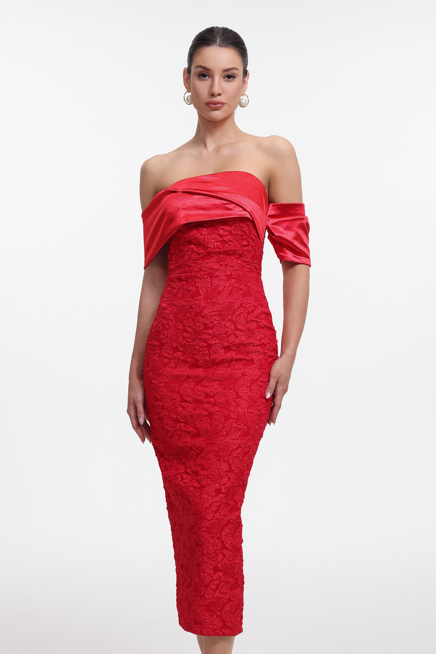 POLLY OFF-SHOULDER FLORAL MAXI DRESS - RED