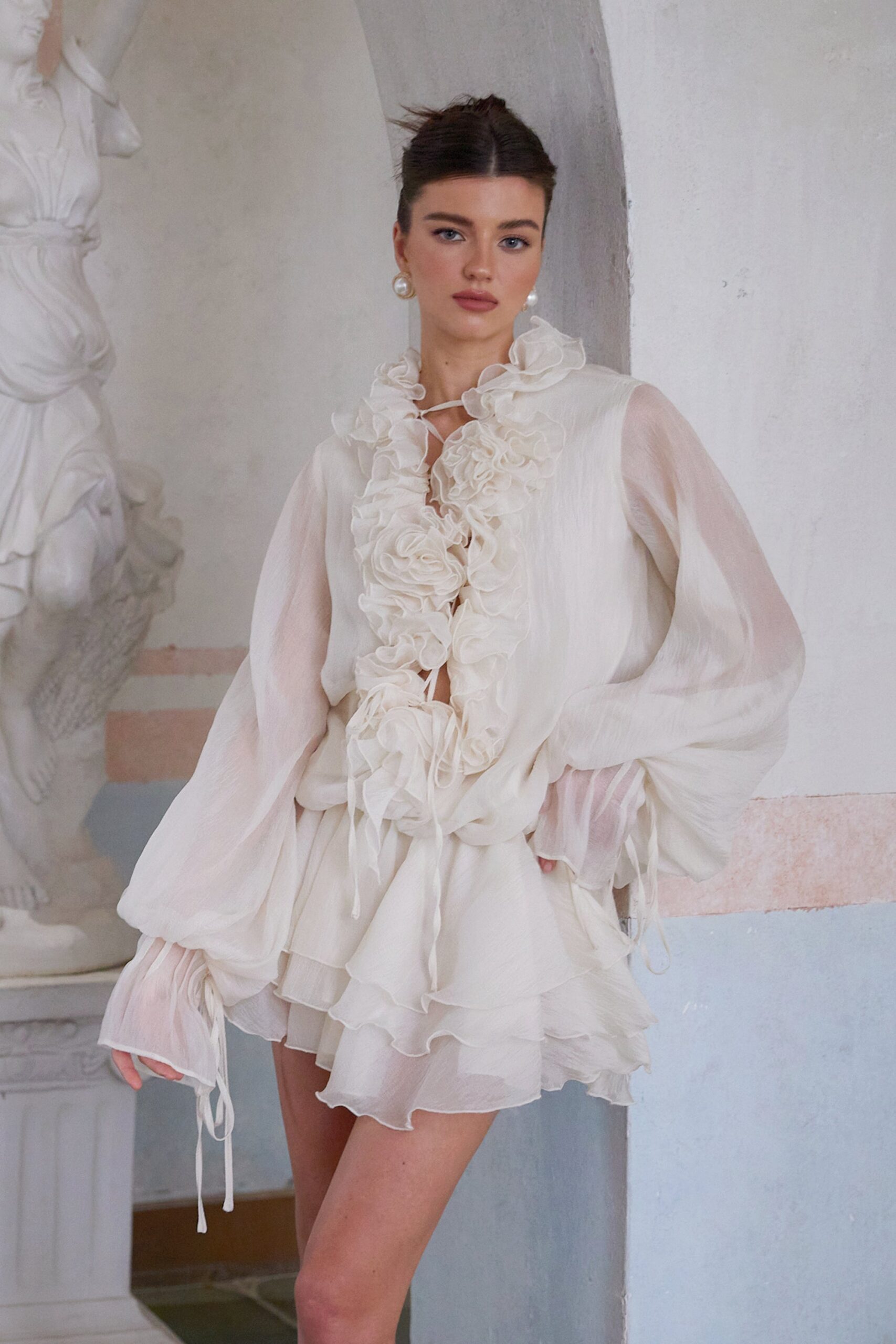 ZÉPHYRINE FLORAL APPLIQUÉ TIERED MINI DRESS NEUTRAL PARTY