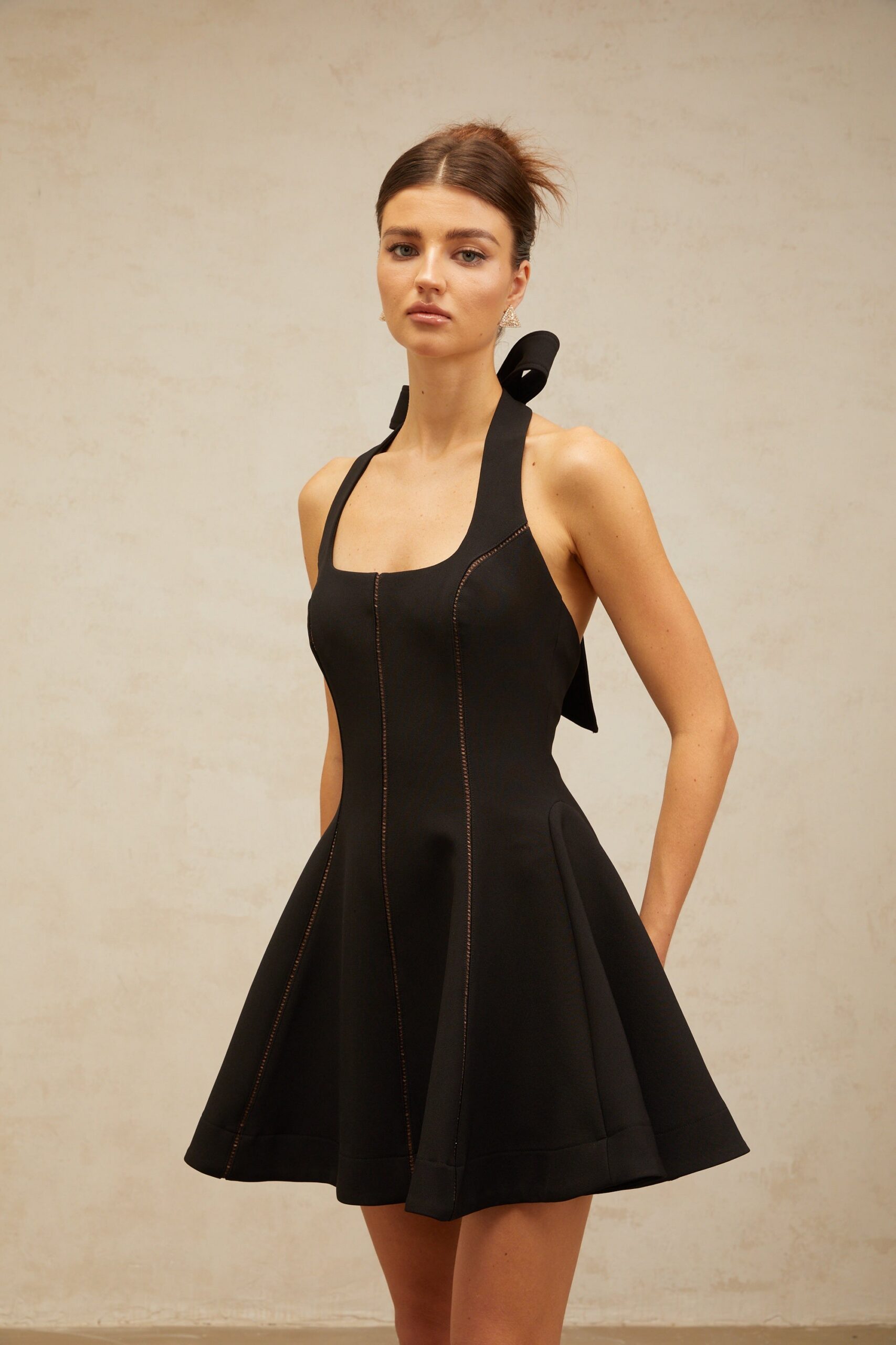 SANDY HALTERNECK BOW MINI DRESS BLACK