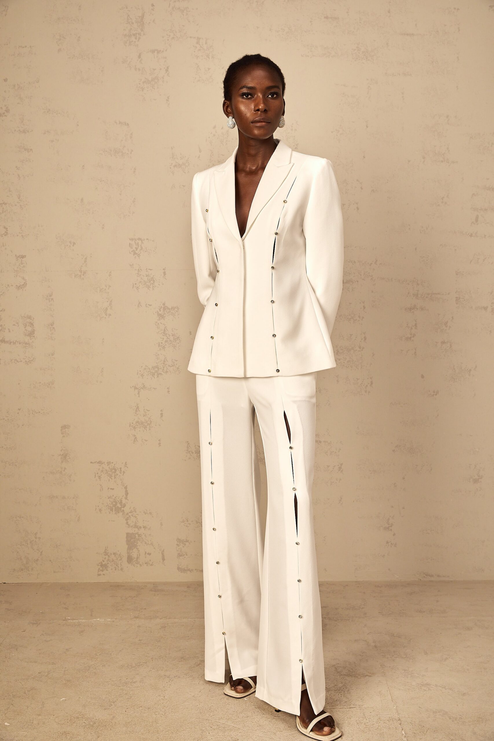 WHITE DIAMOND STUD HOLLOW OUT BLAZER SET