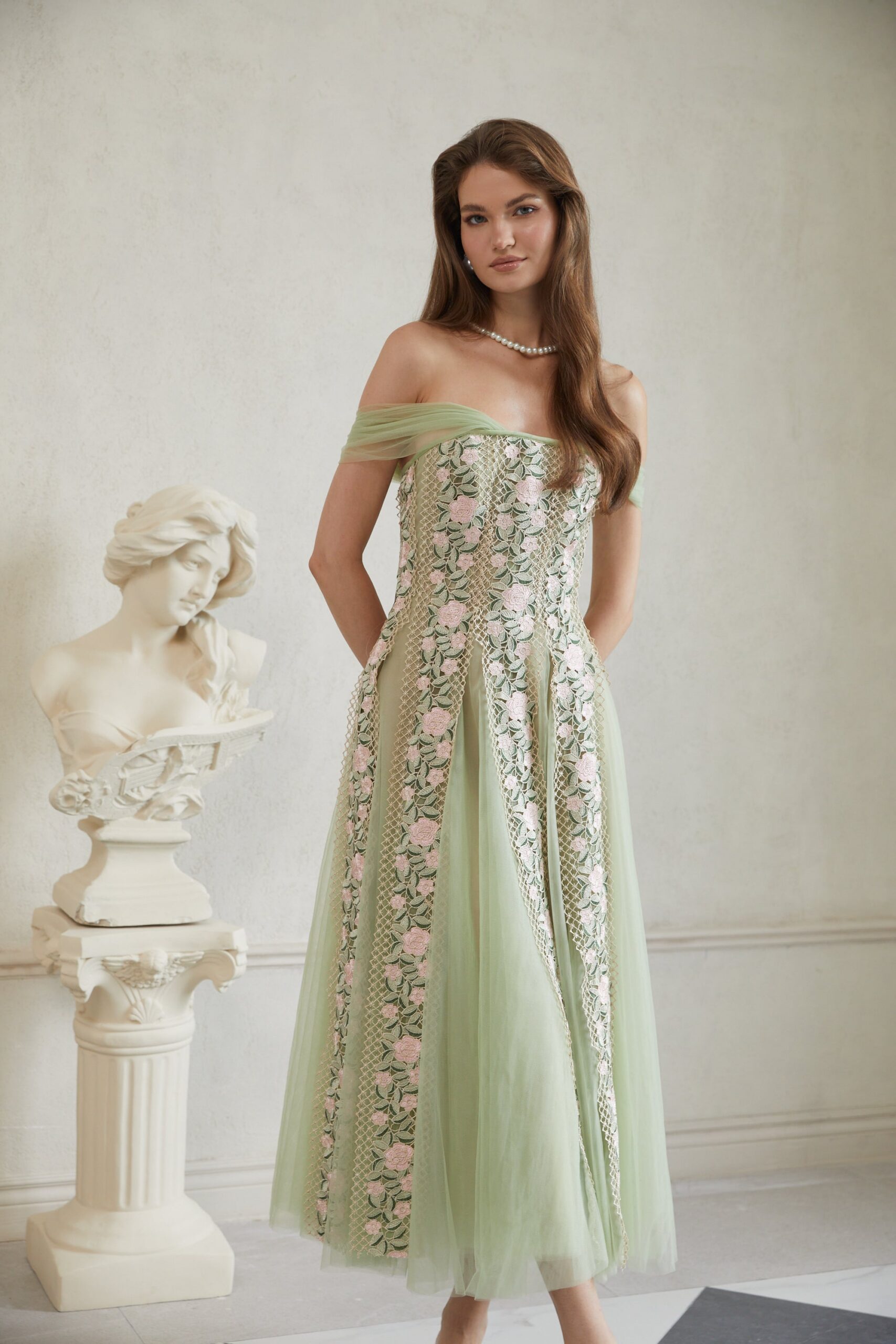 OCTAVIA FLORAL TULLE MIDI DRESS, GREEN