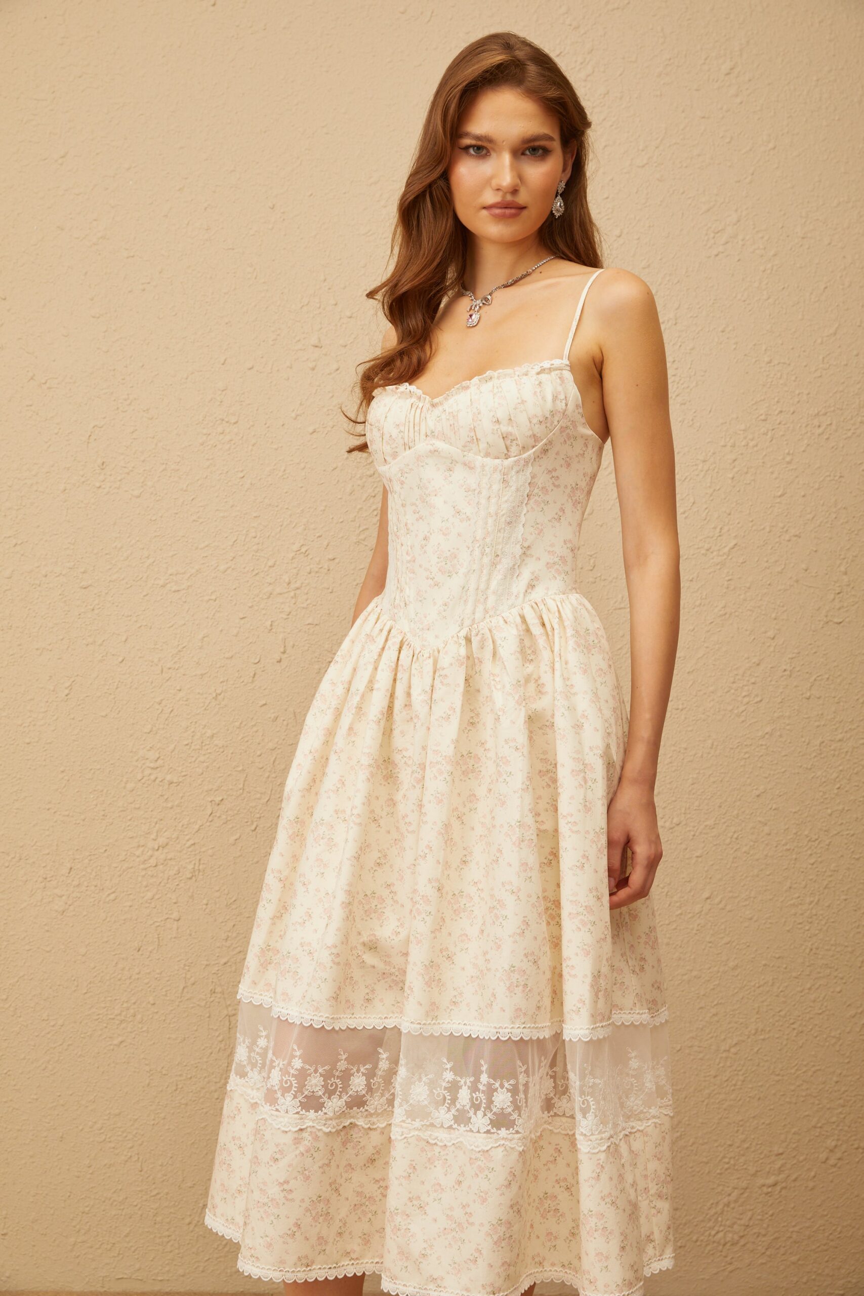 KIMBERLY LACE TRIM FLORAL MIDI DRESS WHITE