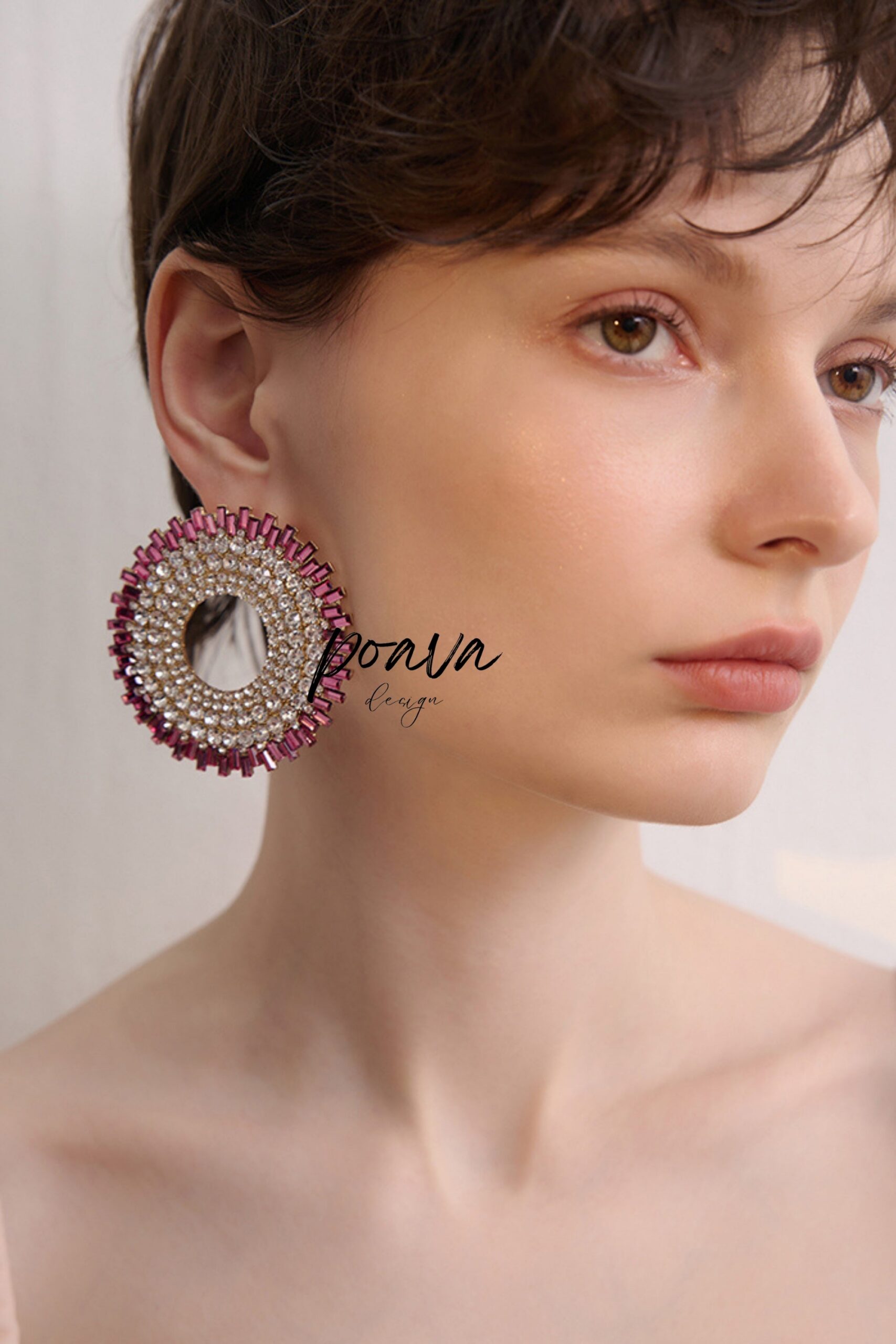 CRYSTAL HOOP EARRING FOR EVENING PARTY