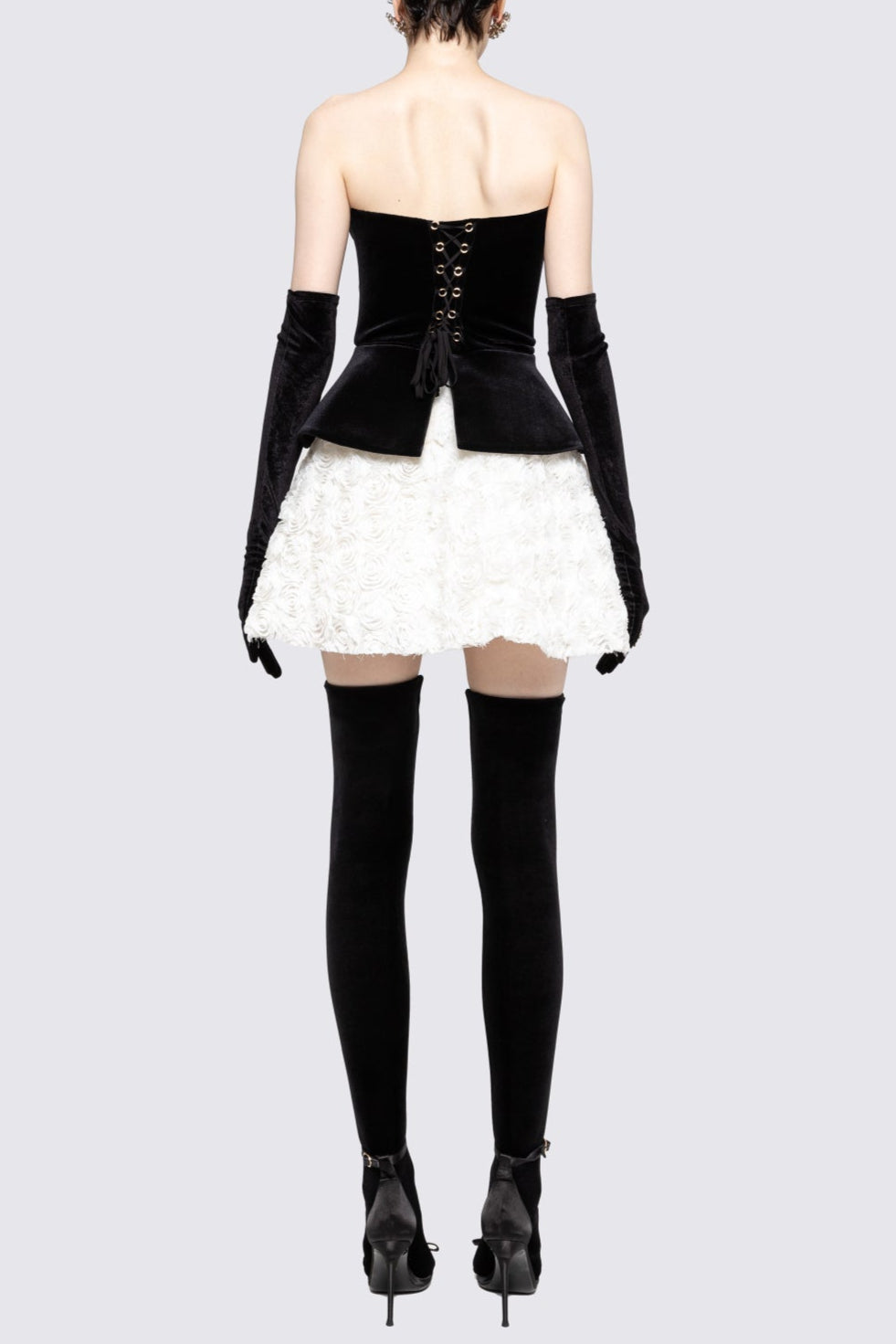 PETAL VELVET TOP & MINI SKIRT SUIT - BLACK/WHITE