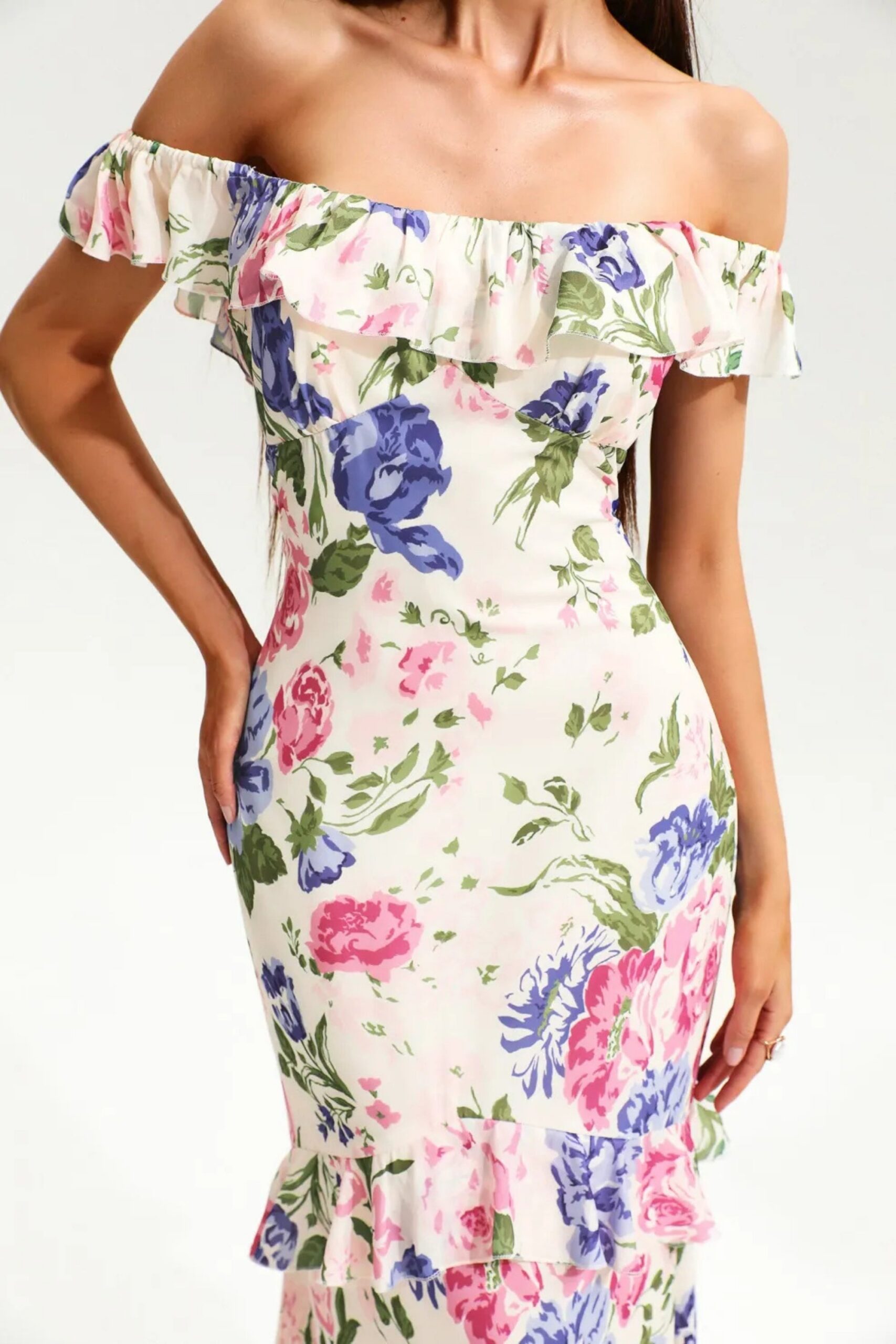 FLORAL TIERED RUFFLE FISHTAIL MAXI DRESS