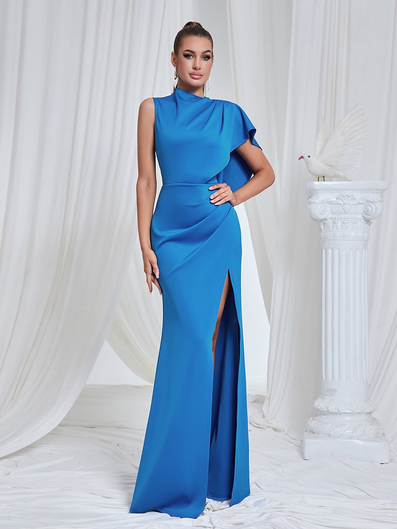 ELEGANT PLEATED HIGH SLIT MAXI DRESS IN BLUE