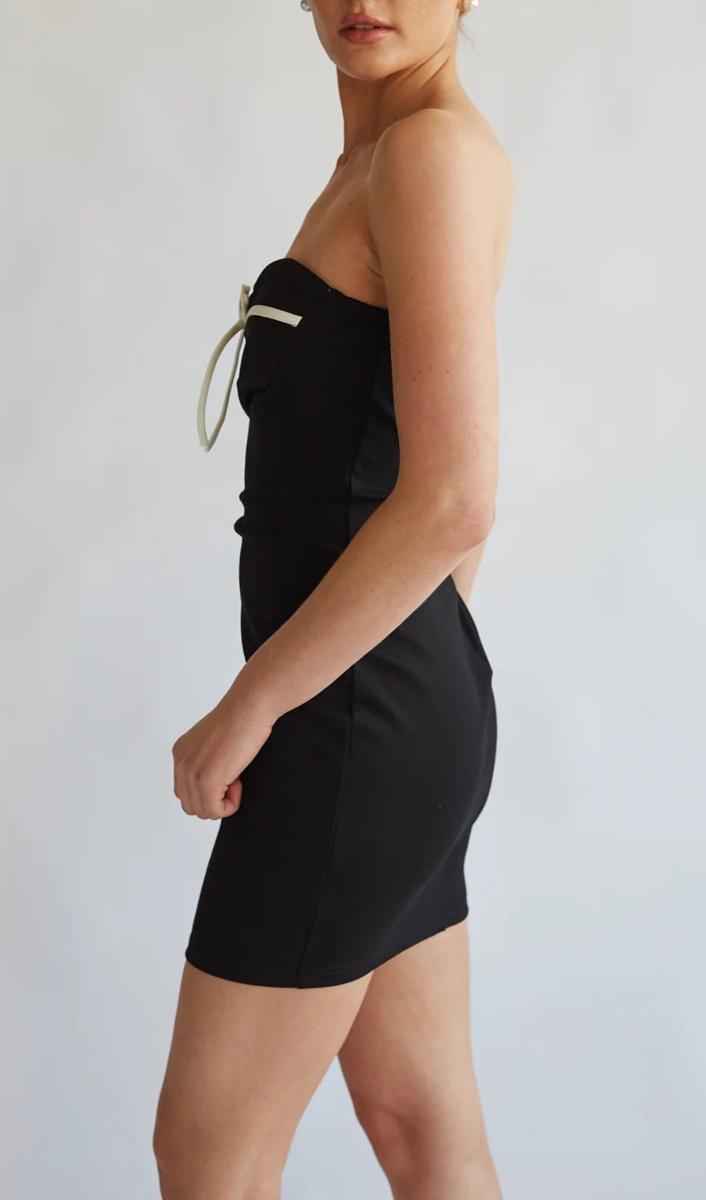 STRAPLESS BOW BODYCON MINI DRESS FOR PARTY
