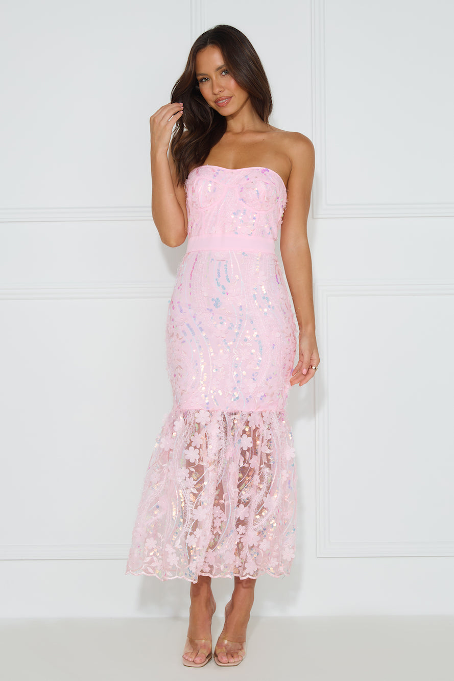 GIRLY CHARM STRAPLESS MIDI DRESS PINK
