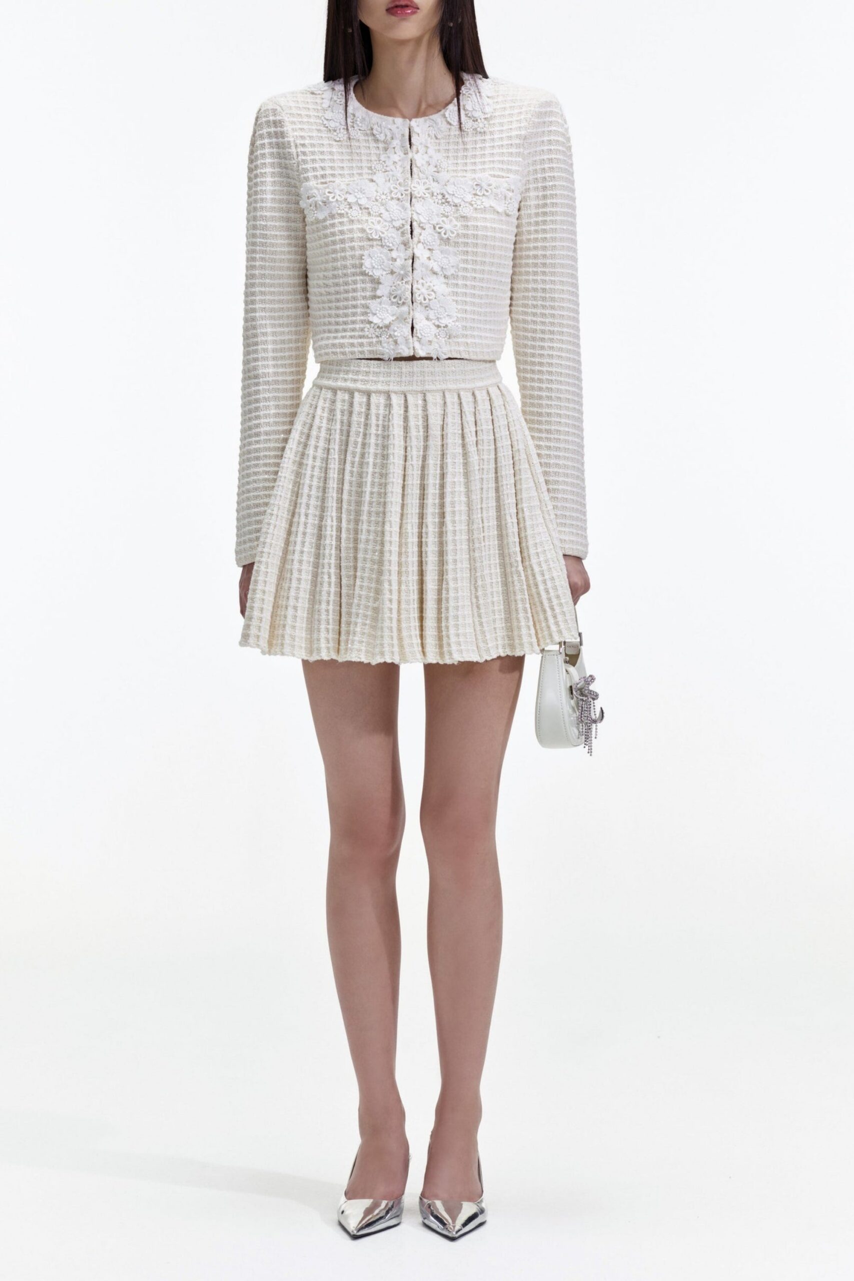 CREAM KNIT FLORAL TRIM CARDIGAN