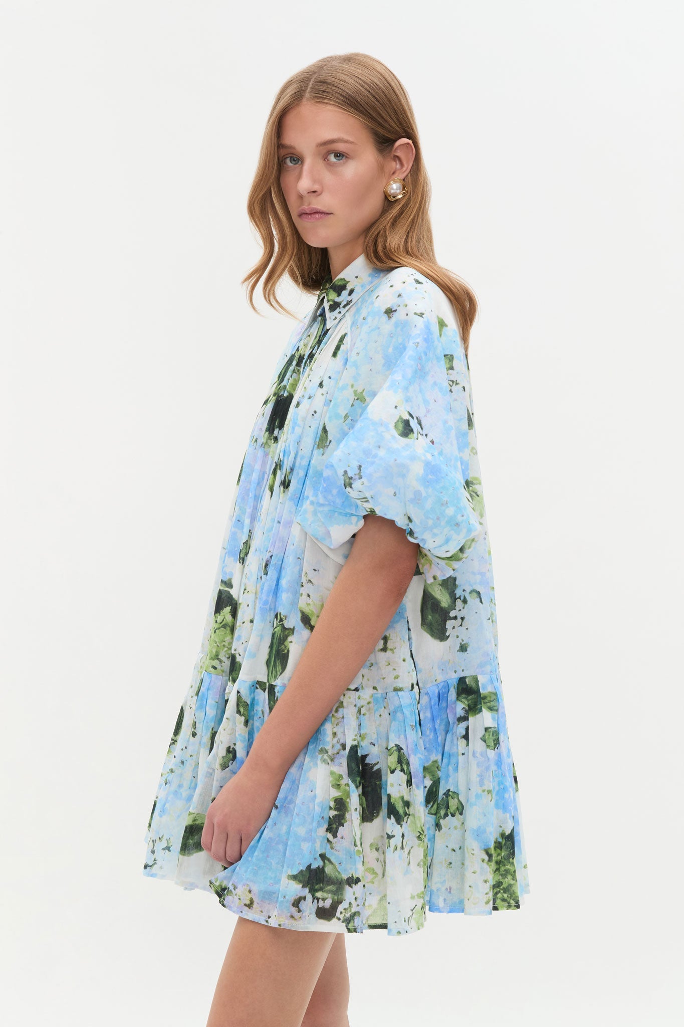 AGATHA BLUE FLORAL SMOCK MINI DRESS