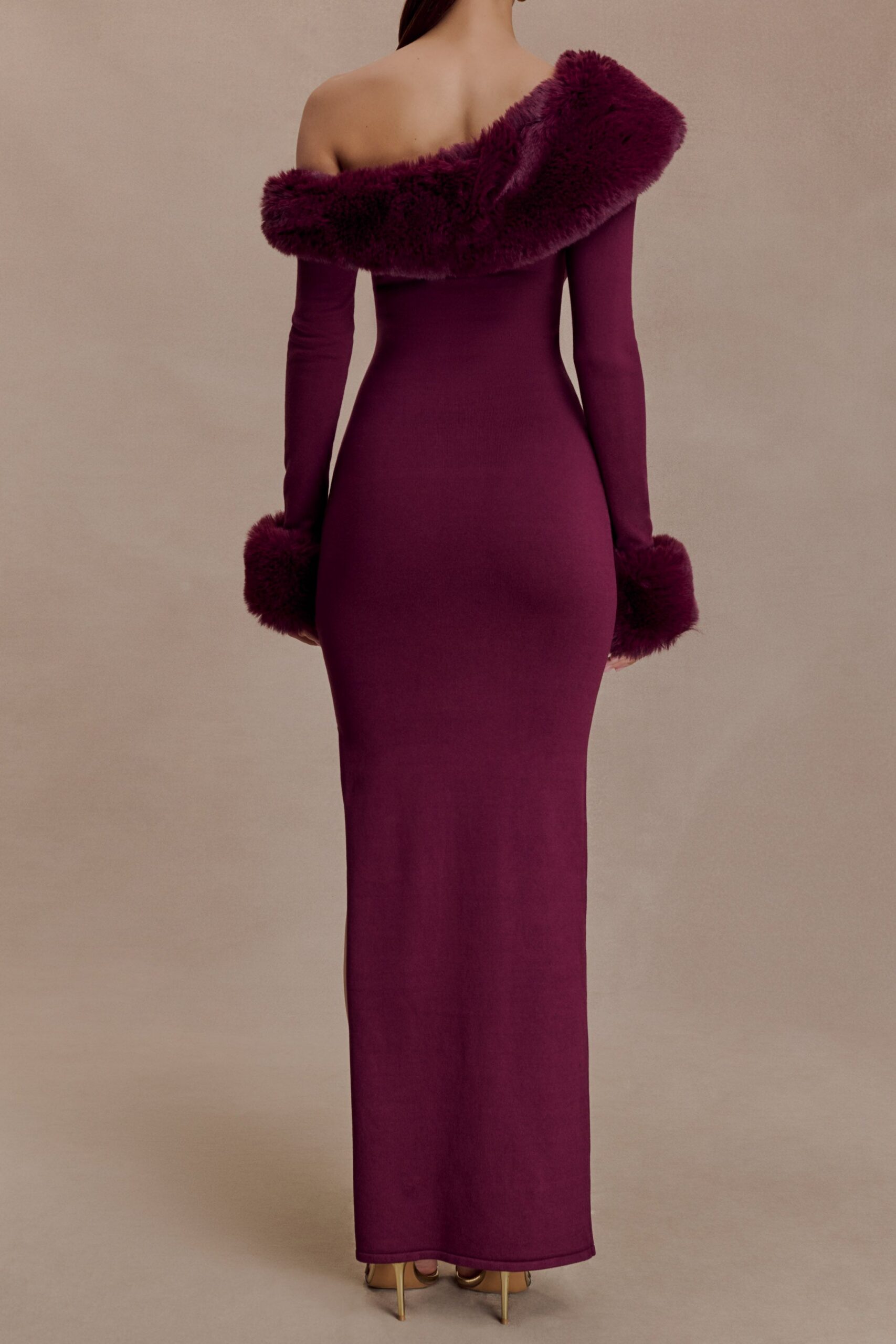 FAUX FUR KNIT MAXI DRESS IN PLUM