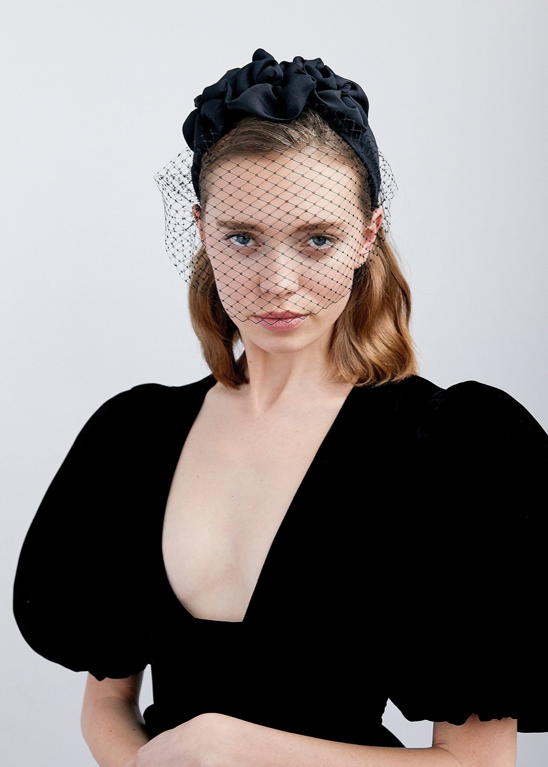 TRIPLE ROSETTE VEIL HEADPIECE BLACK WEDDING ELEGANT