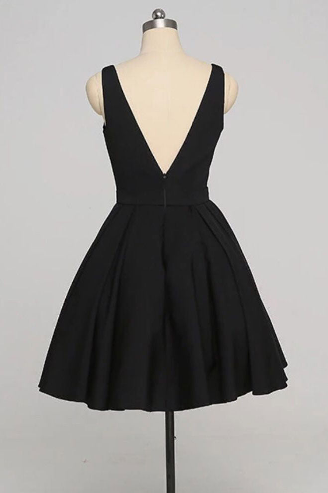 V-NECK BLACK MINI PROM DRESS