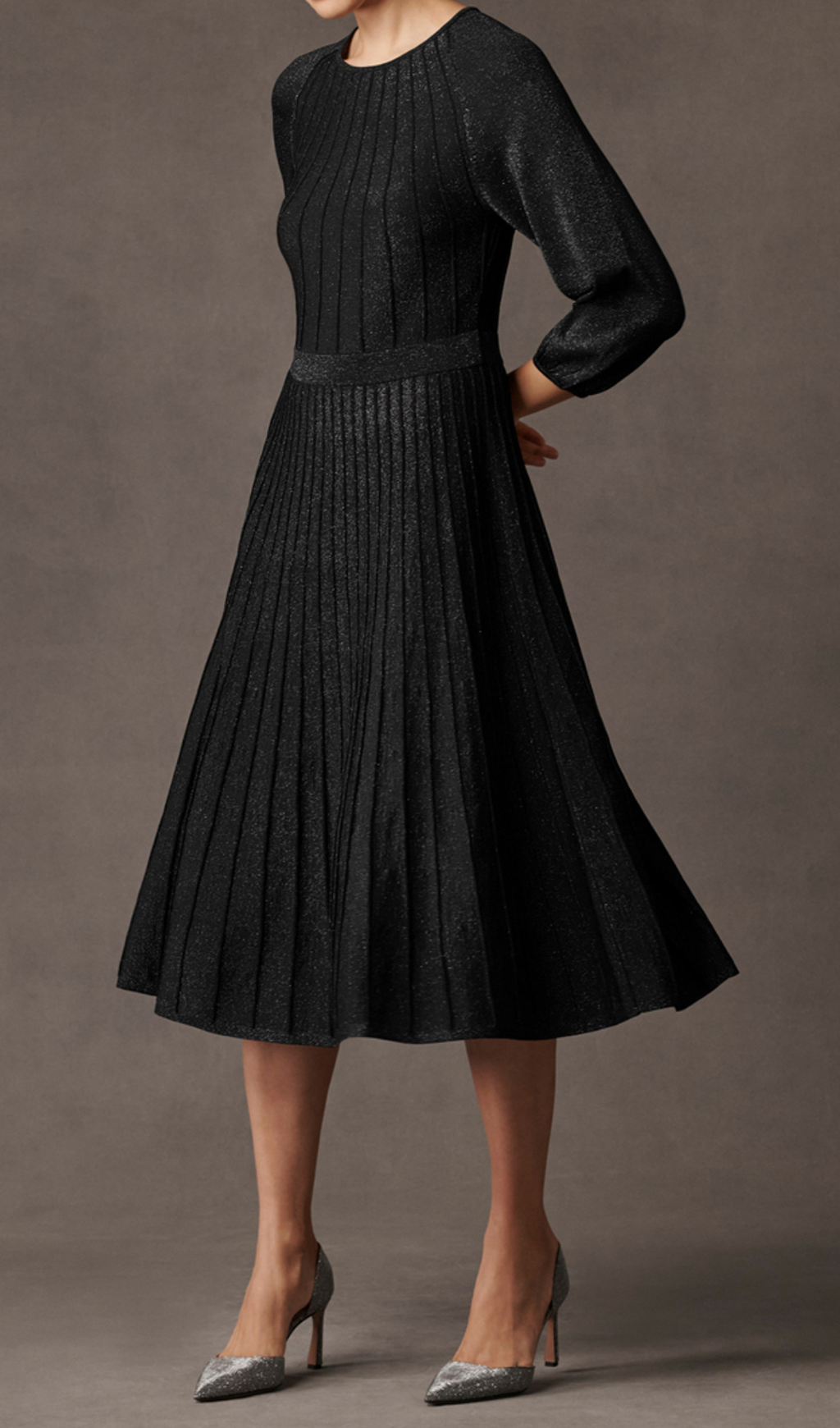2_1d8cea9d-4619-4d4d-be36-3d274344410c LUMIA KNITTED METALLIC MIDI DRESS