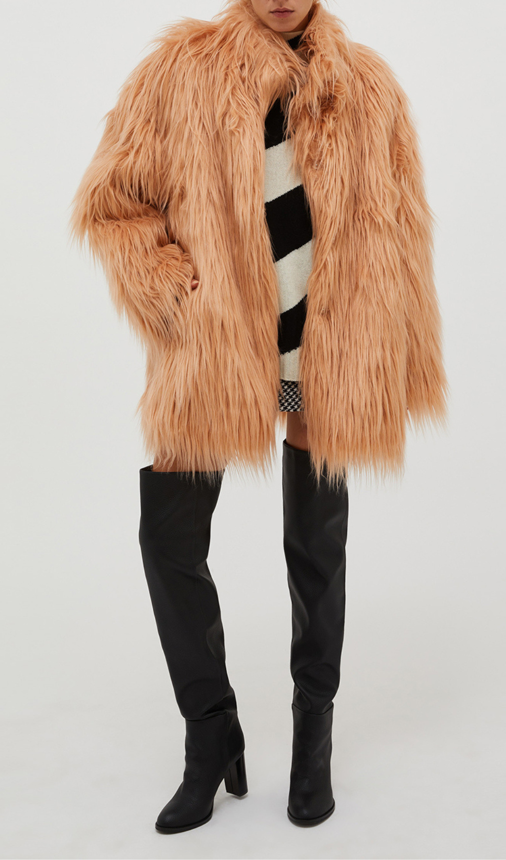 2_20a35da5-7858-490c-814b-332ca29c172d LUXE NUDE PINK FAUX FUR COAT FOR PARTY