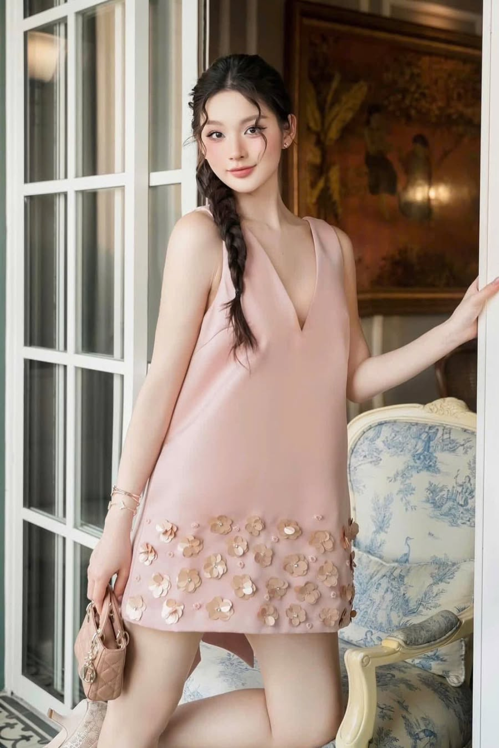 FLORAL SLEEVELESS V-NECK MINI DRESS FOR PARTIES