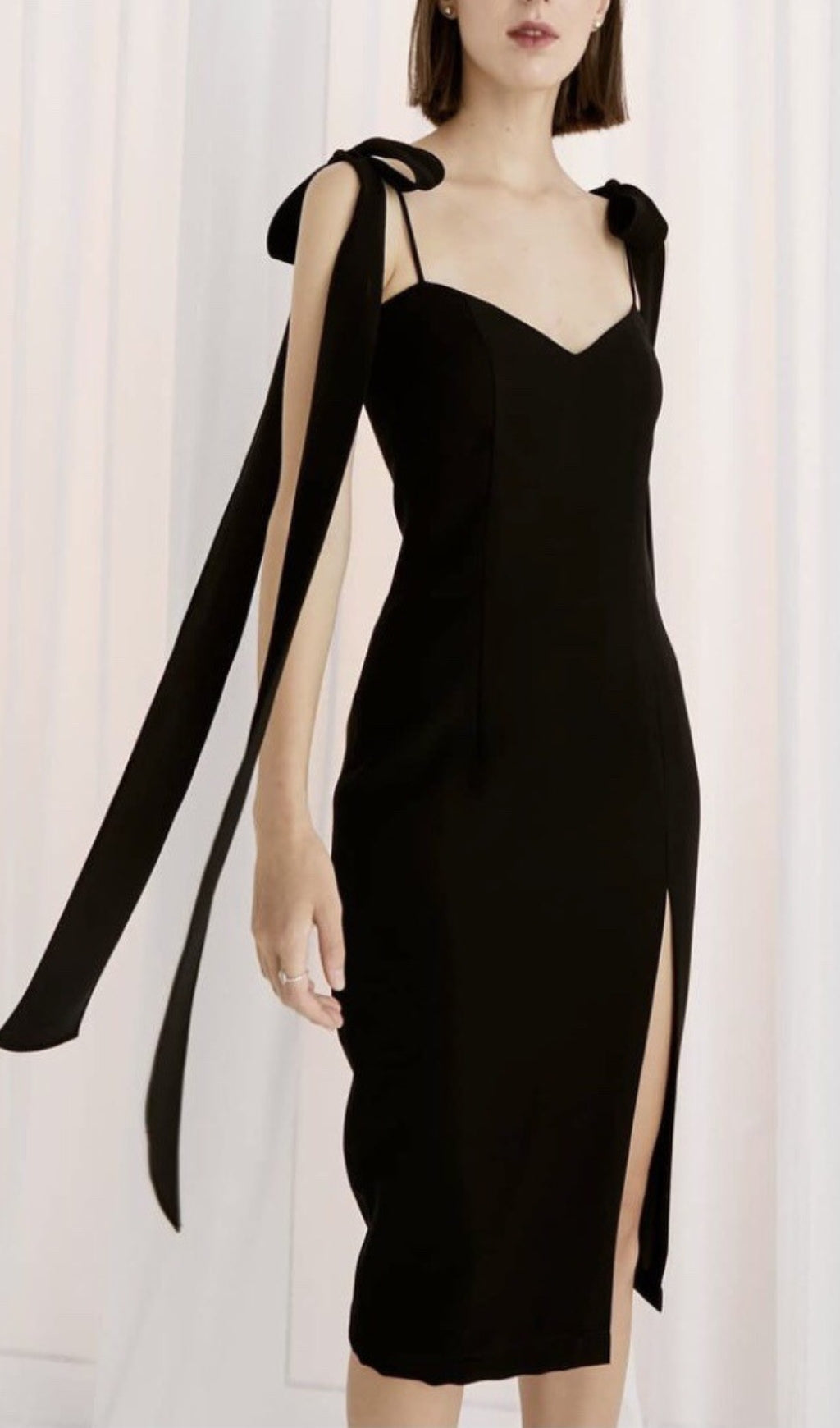 BANDAGE BOW MIDI DRESS - BLACK FLOWY PARTY