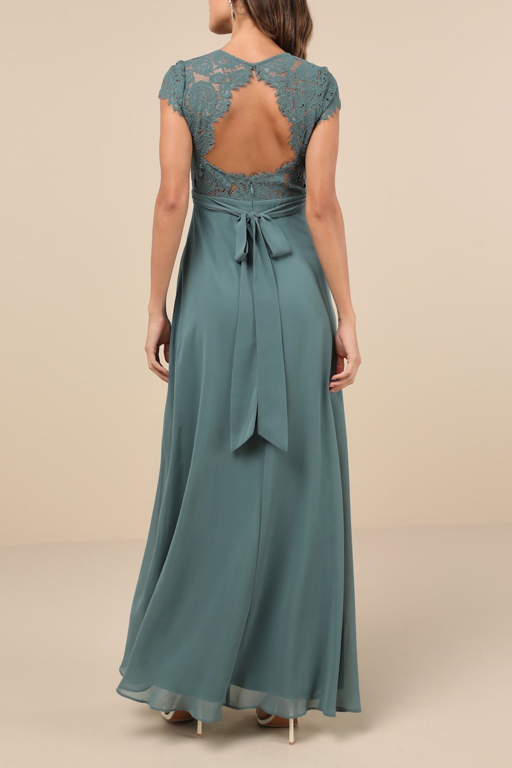 DARK SAGE LACE BACKLESS MAXI DRESS