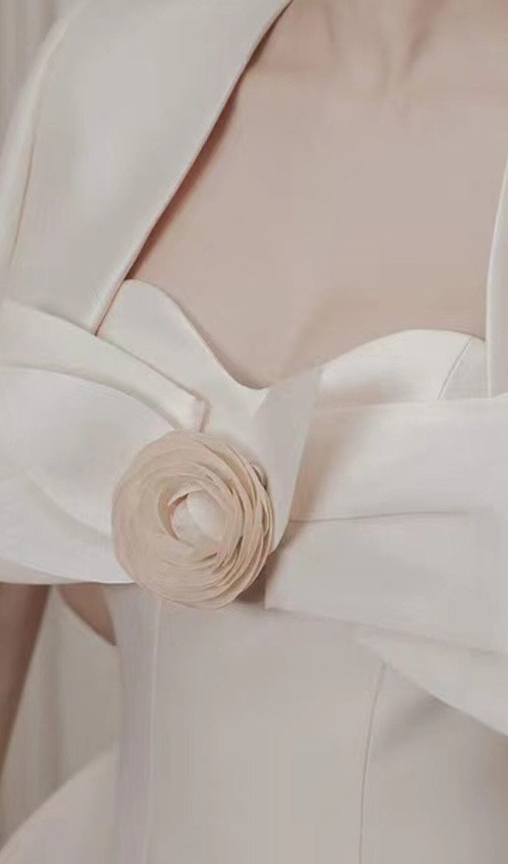 CHAMPAGNE BOW BANDEAU DRESS SET - EVENING MINI
