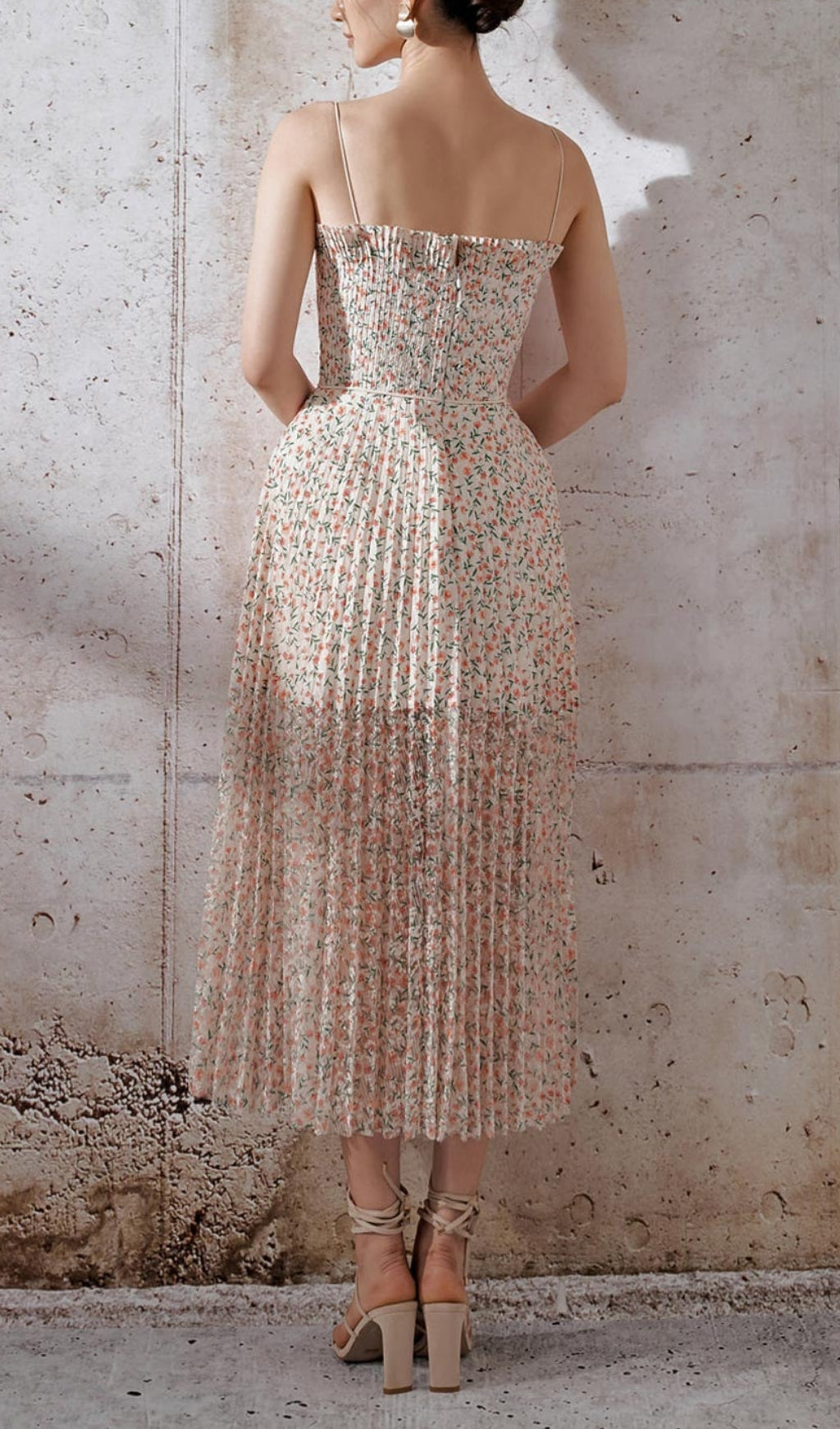 ELEGANT STRAPPY FLORAL DRESS FOR WEDDING GUEST