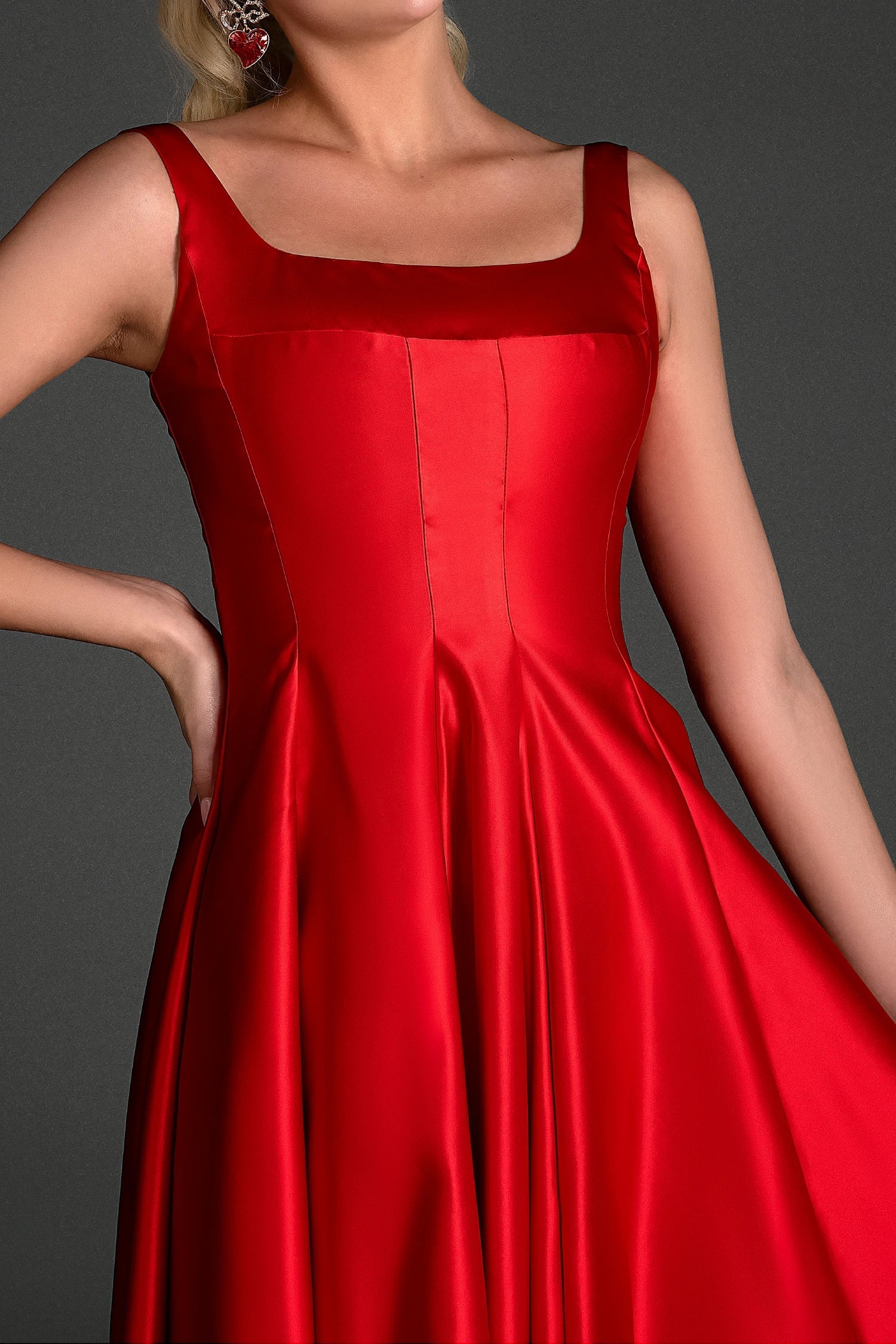 FILIO STRAP SATIN PATCHWORK DRESS IN RED