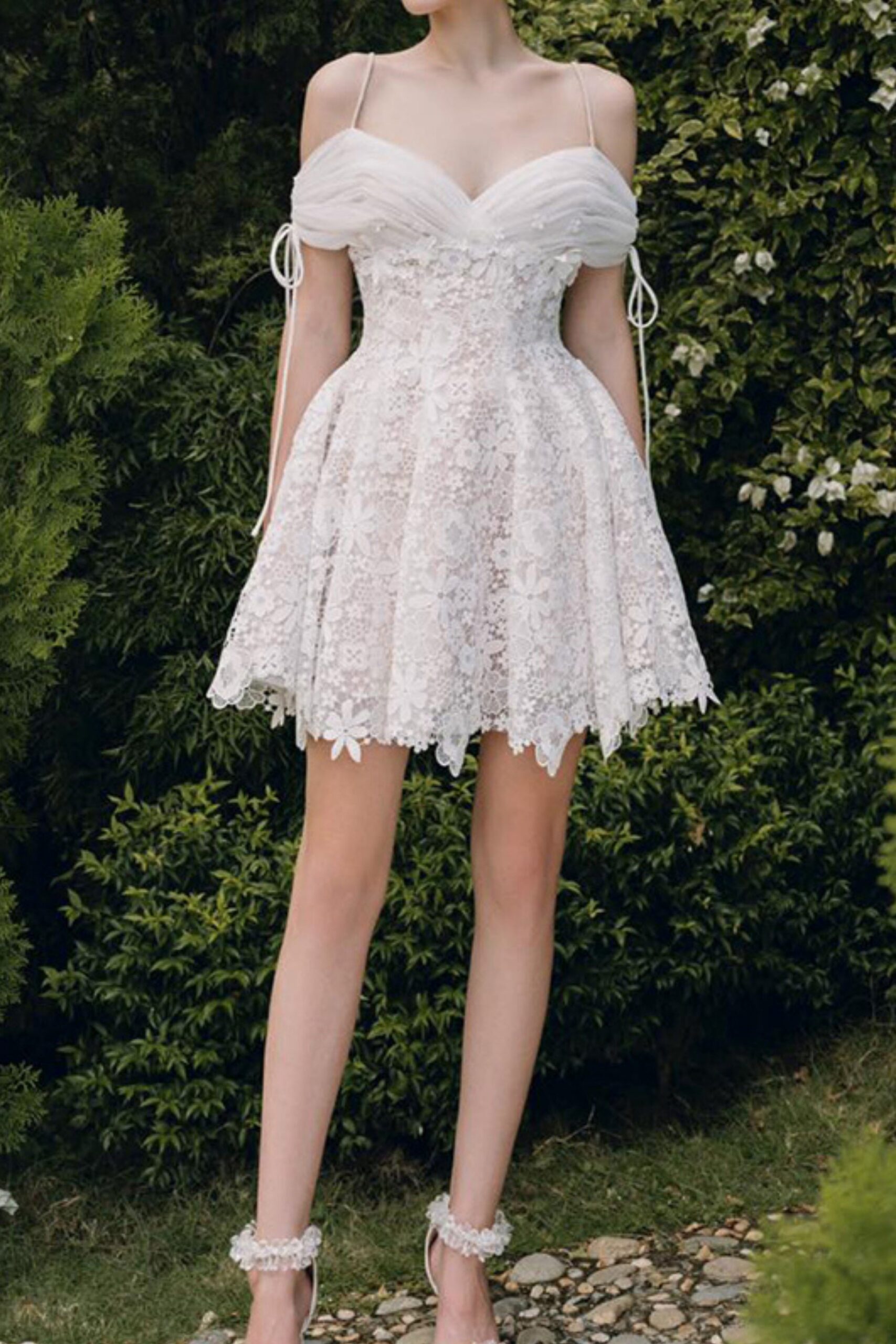 LACE FLOWER WHITE MINI DRESS FOR WEDDING PARTY