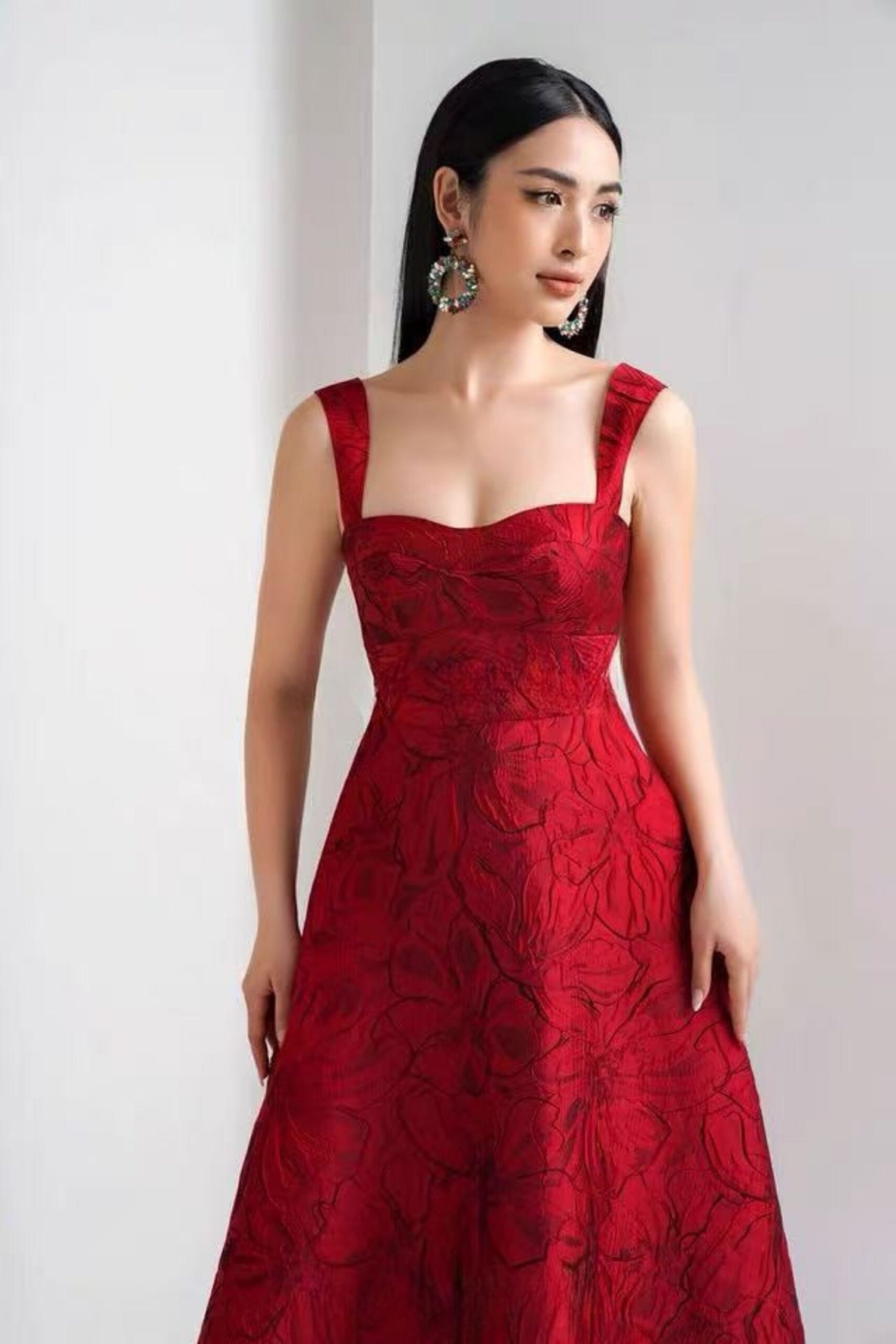 BURGUNDY JACQUARD CAMI MIDI DRESS FOR EVENTS