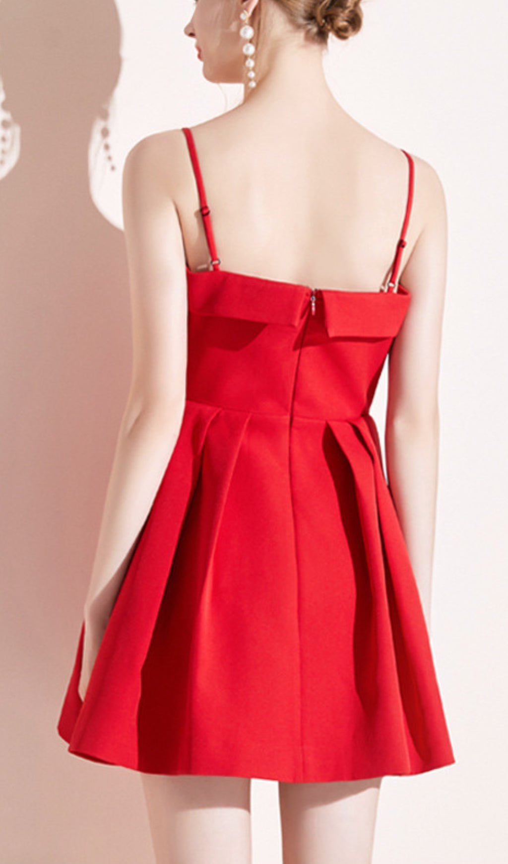 V-NECK OFF-SHOULDER MINI DRESS RED