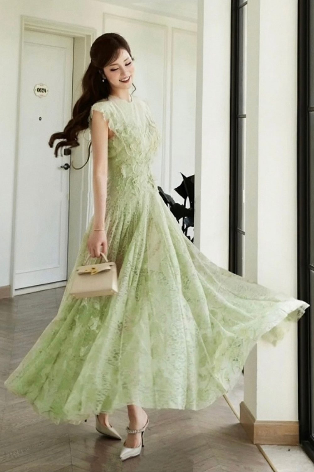 JENNIFER GREEN LACE FLOWER MAXI DRESS