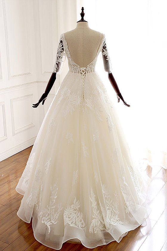 WHITE V-NECK TULLE LACE PROM GOWN
