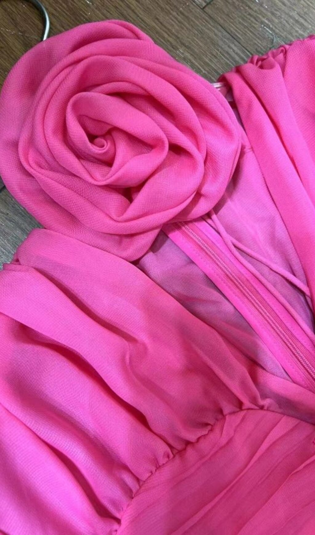 V-NECK PINK RUCHED MINI PARTY DRESS