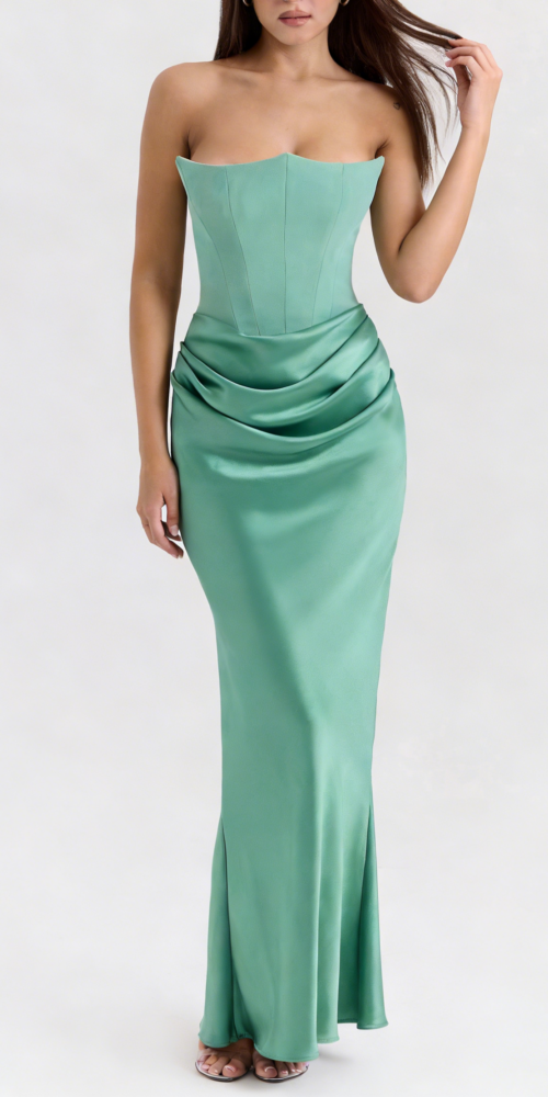 Hillary Clinton's strapless bodycon dress-green
