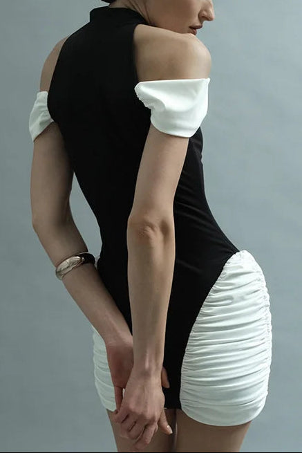 BLACK & WHITE PANEL HALTER MINI DRESS
