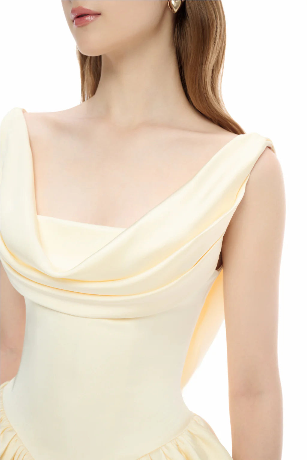 BERNICE BACKLESS PUFFY MINI DRESS CHAMPAGNE PARTY