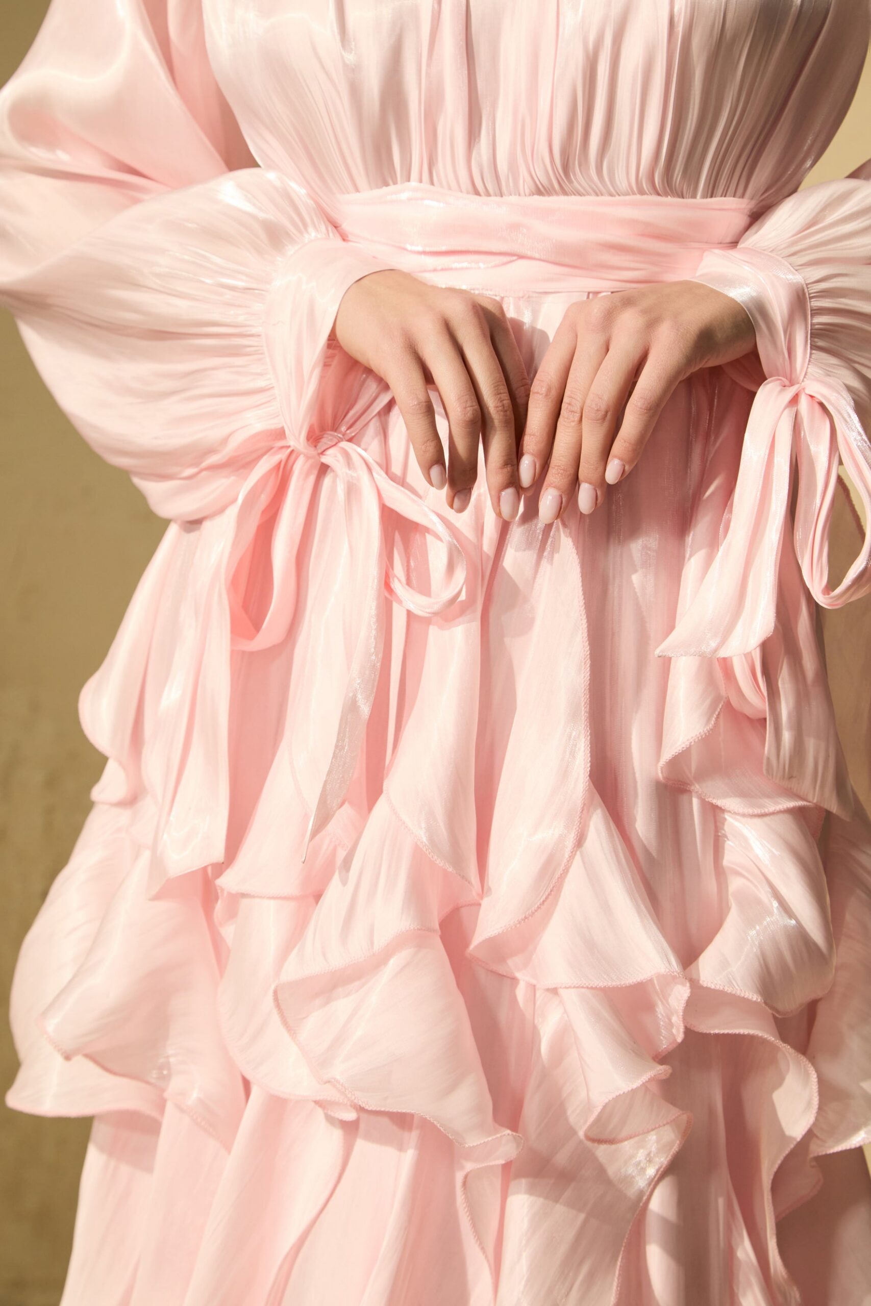 PUFF SLEEVE RUFFLE MAXI DRESS IN PINK