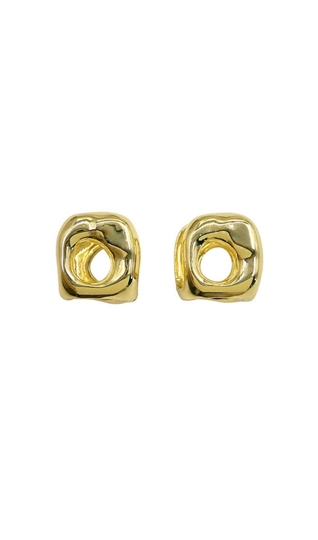 31_5412012f-4f78-43f1-8d5a-230792f23fb7 METALLIC SQUARE STUD EARRINGS FOR PARTY