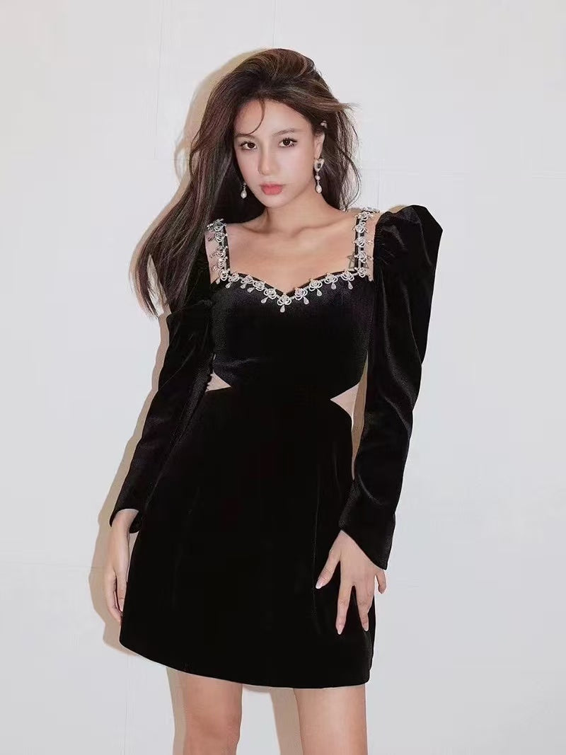 SQUARE NECK VELVET MINI DRESS FOR EVENING
