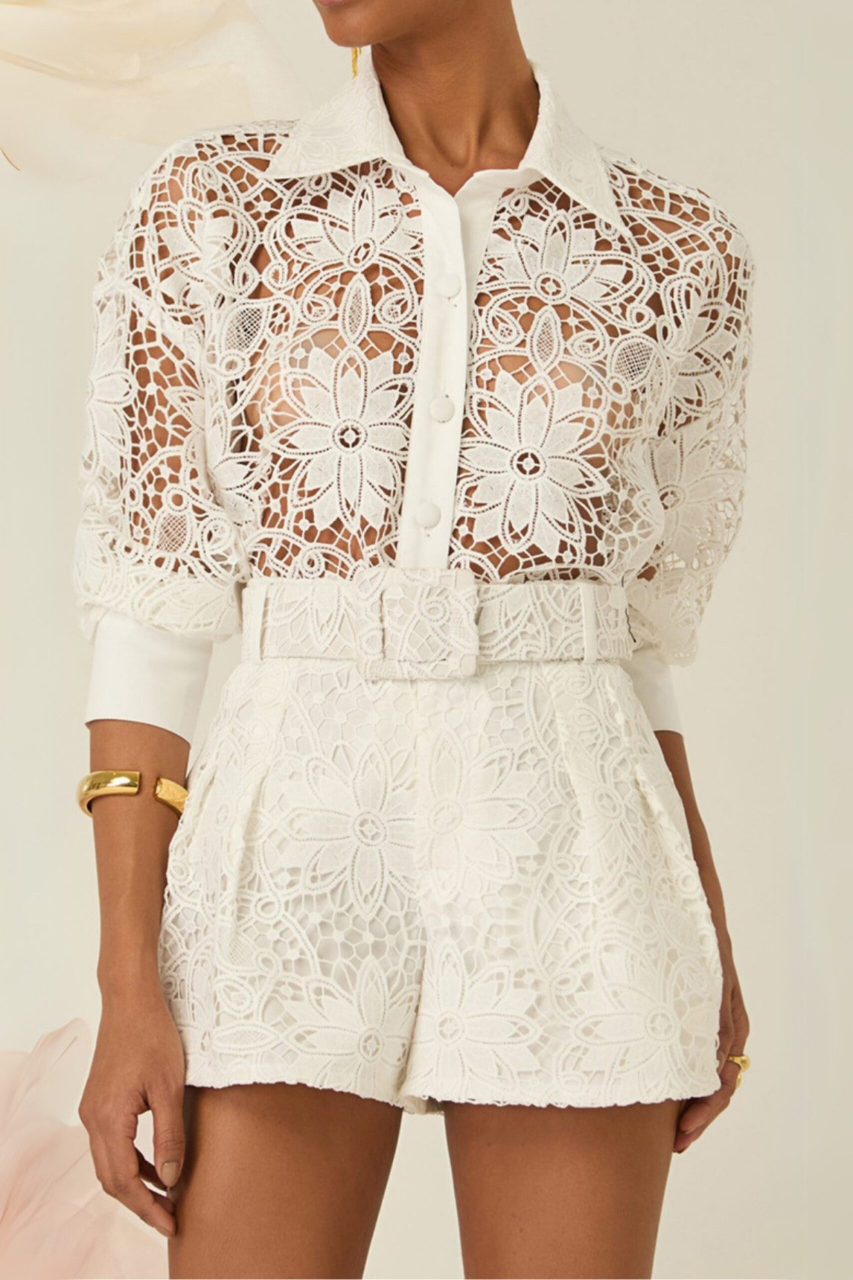 WHITE LACE HOLLOW CUT SHORTS TWO PIECE SET