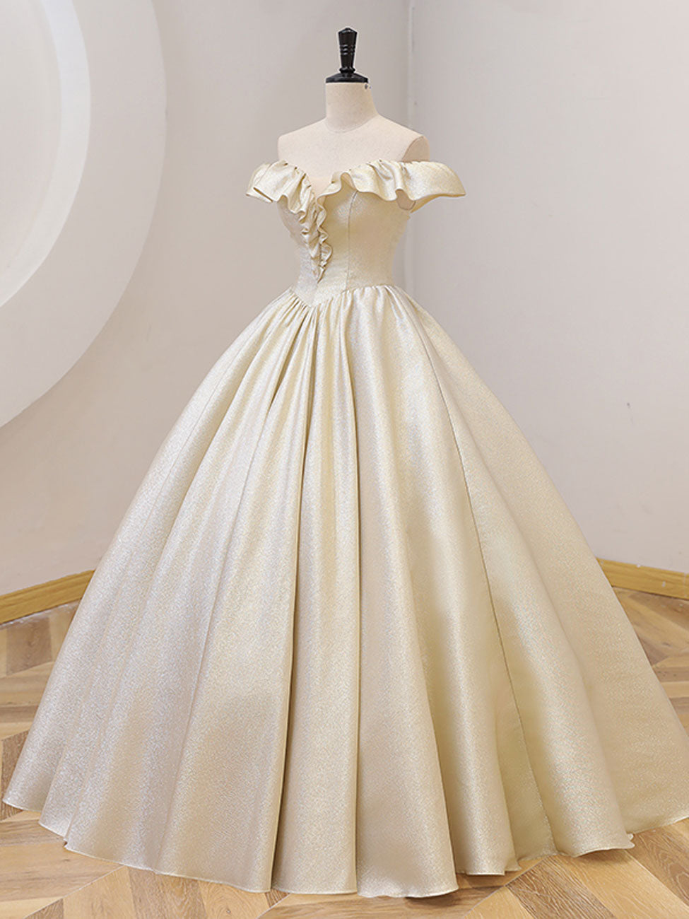 CHAMPAGNE SATIN A-LINE PROM GOWN
