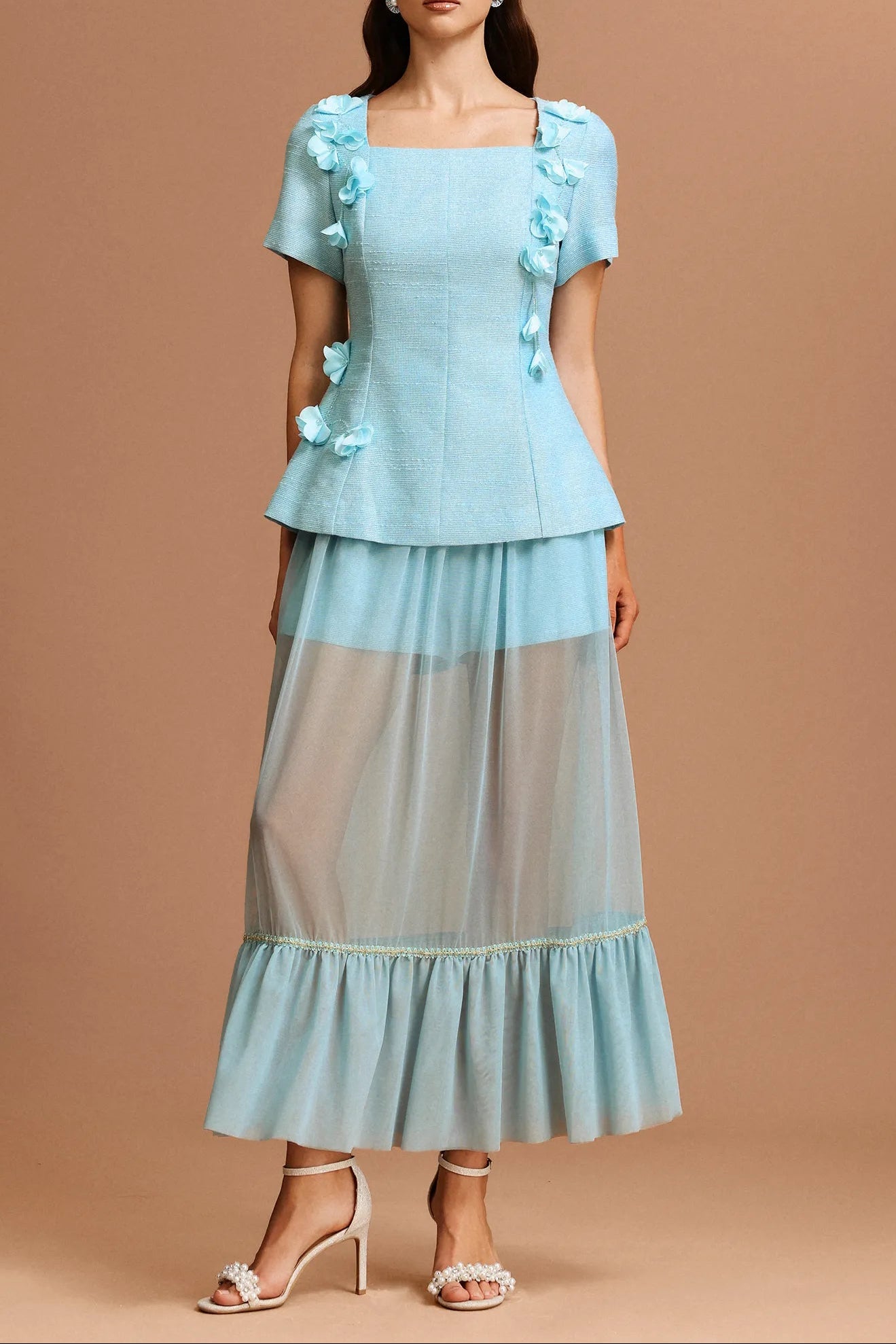 38d8d183-0276-485a-a19c-43dc0a6a0fbf URSULA BLUE FLORAL TWO-PIECE SET SHORT SLEEVES FOLD SKIRT