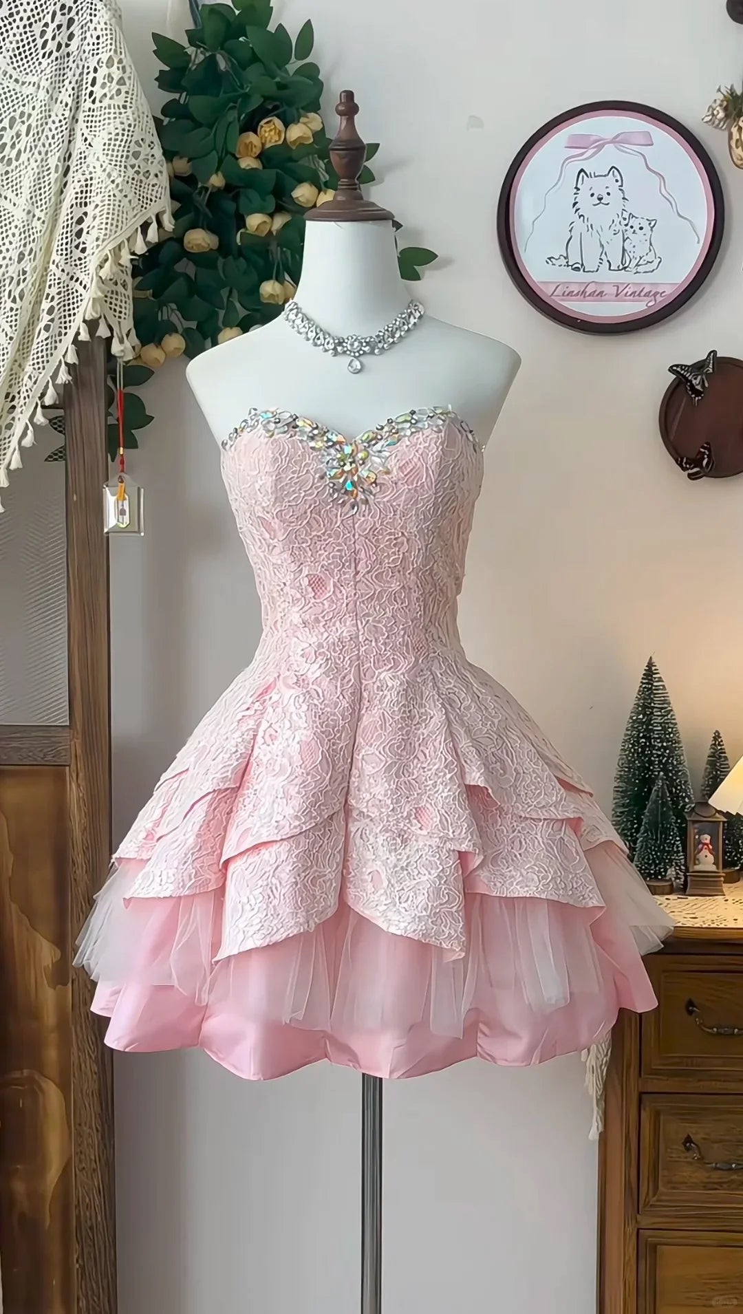 PINK STRAPLESS TIERED MINI PARTY DRESS