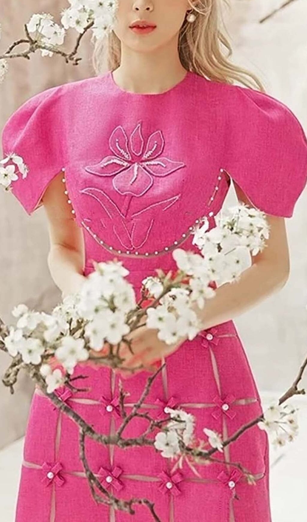 3D FLOWER O-NECK MINI DRESS PINK PARTY