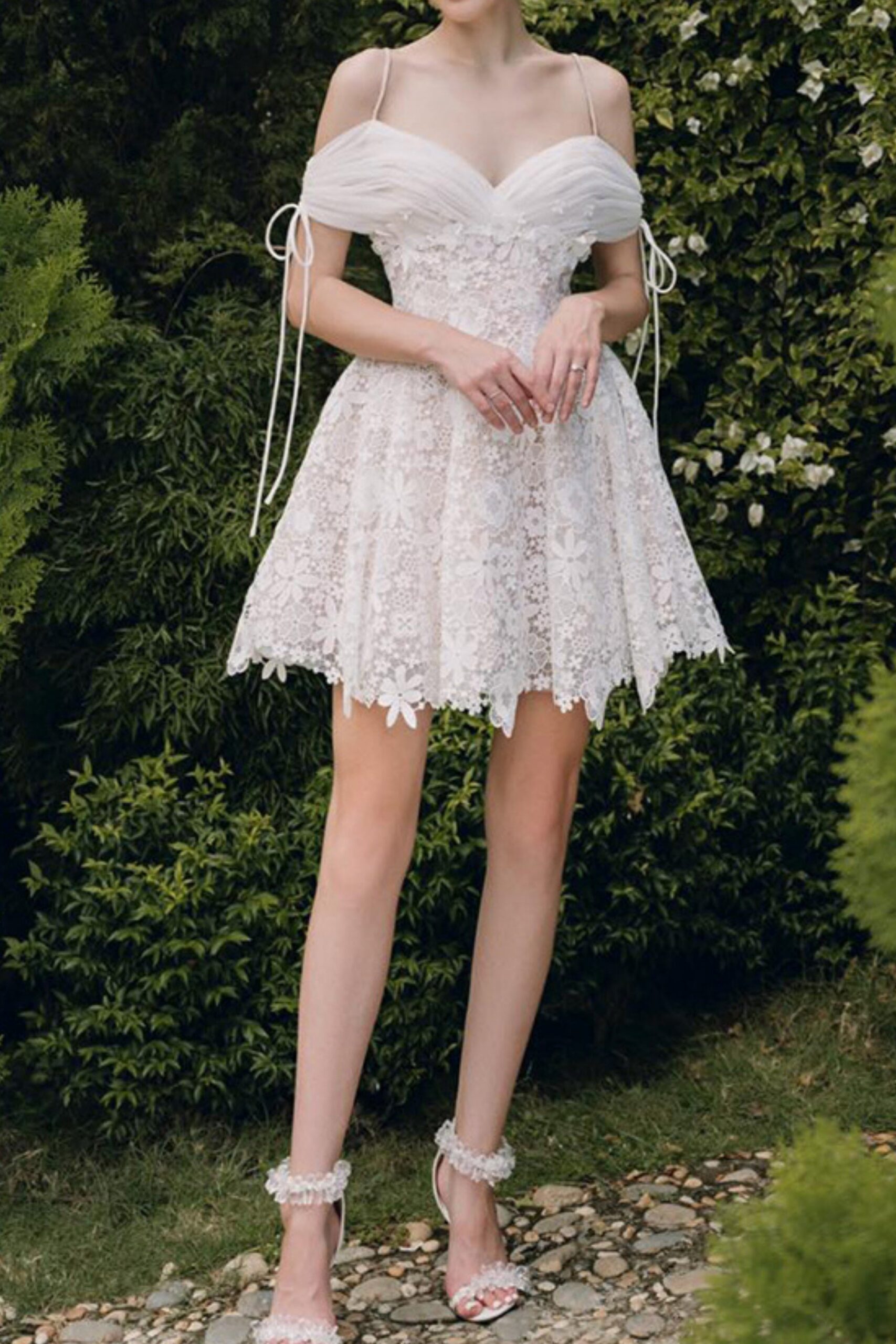 LACE FLOWER WHITE MINI DRESS FOR WEDDING PARTY
