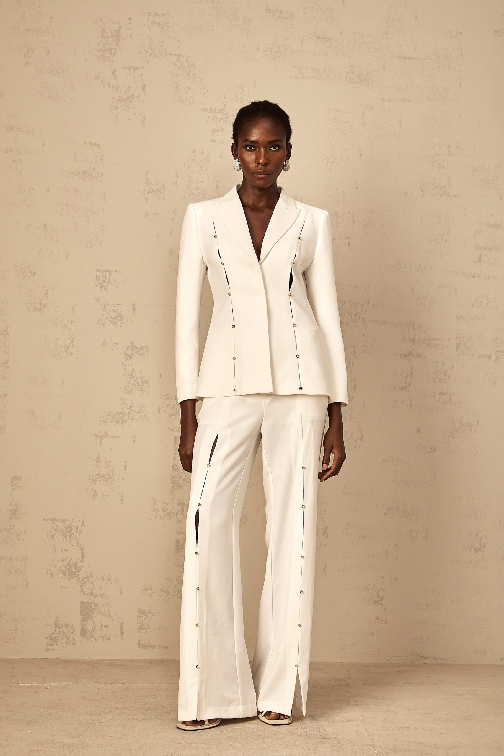 WHITE DIAMOND STUD HOLLOW OUT BLAZER SET
