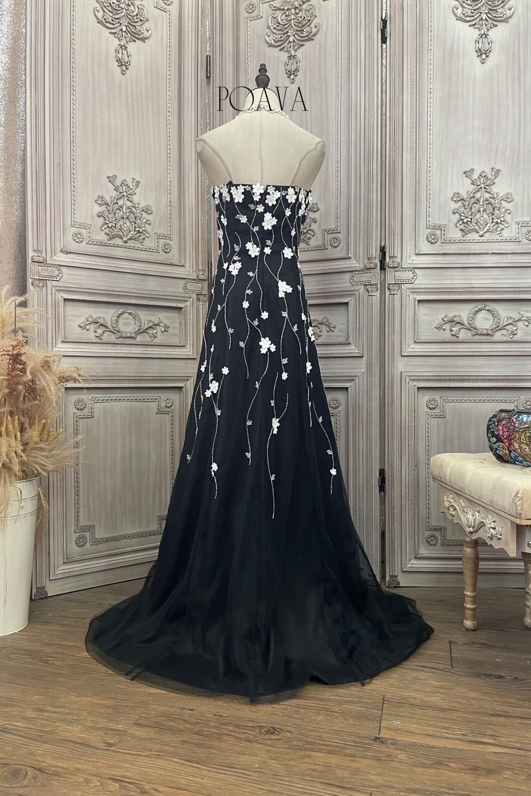 FLORAL MESH STRAPLESS BLACK MAXI DRESS