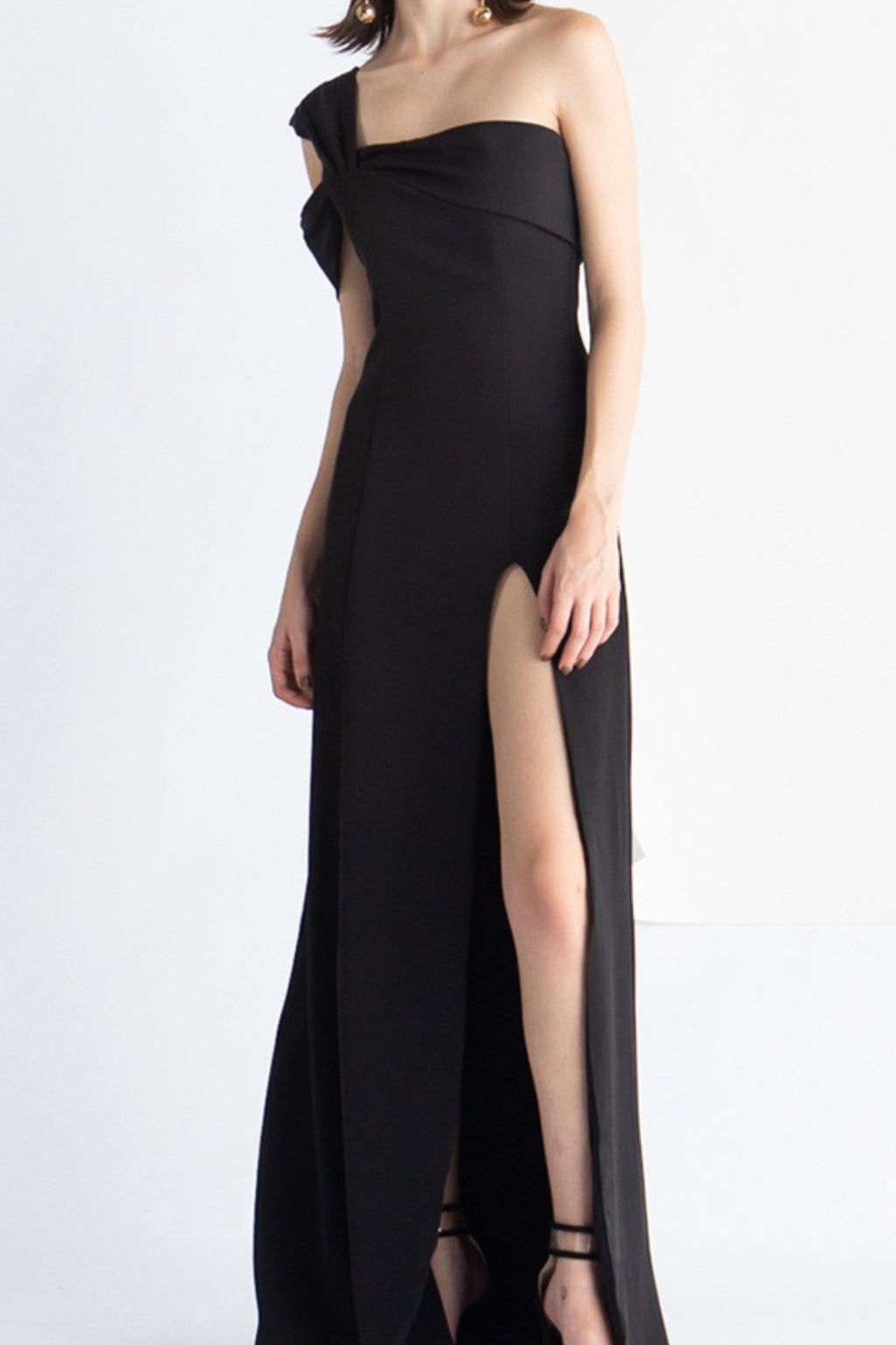 3_734da21f-834d-4e3d-b6d9-88c138786076 ONE-SHOULDER BLACK MOP DRESS, COCKTAIL PARTY